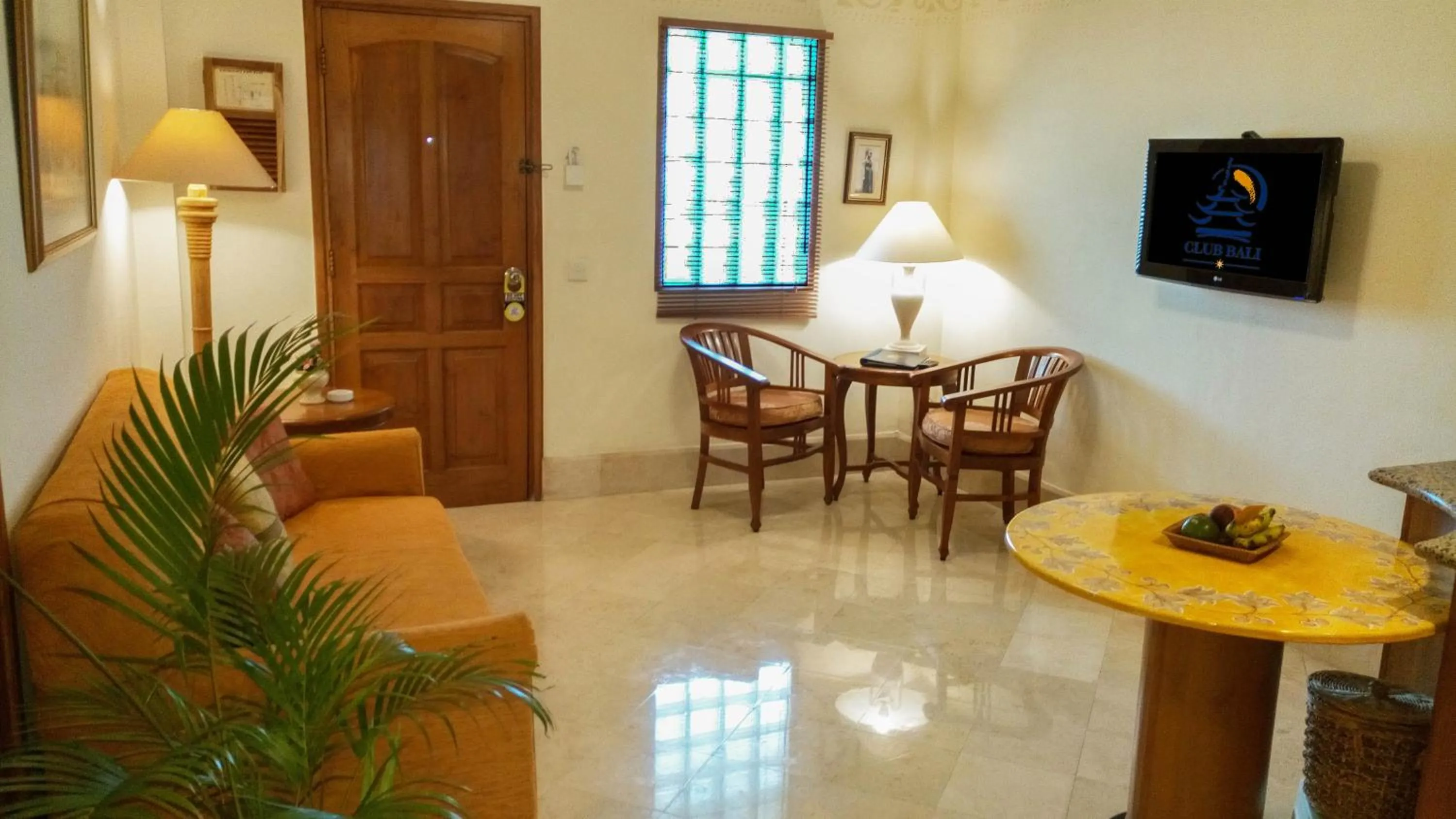 TV and multimedia, Seating Area in Club Bali Family Suites @ Legian Beach