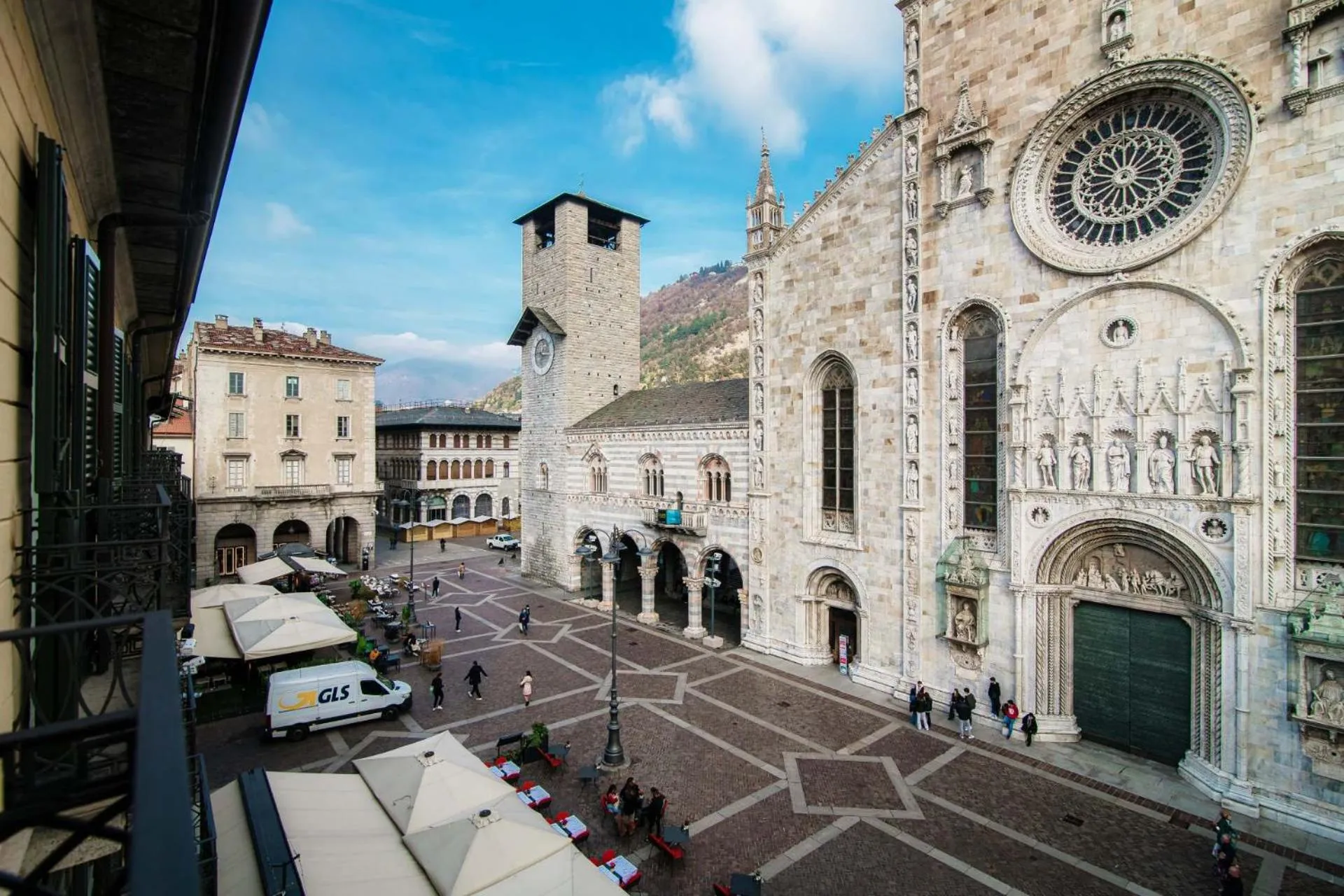 Property building in Vitrum - Como Luxury Suites