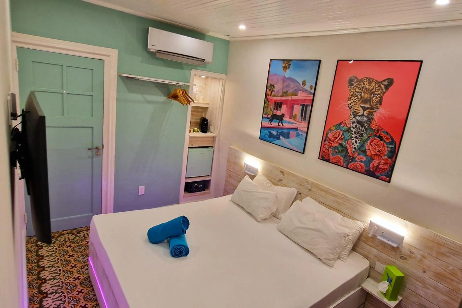 Bedroom, Bed in Wynwood Boutique Hotel