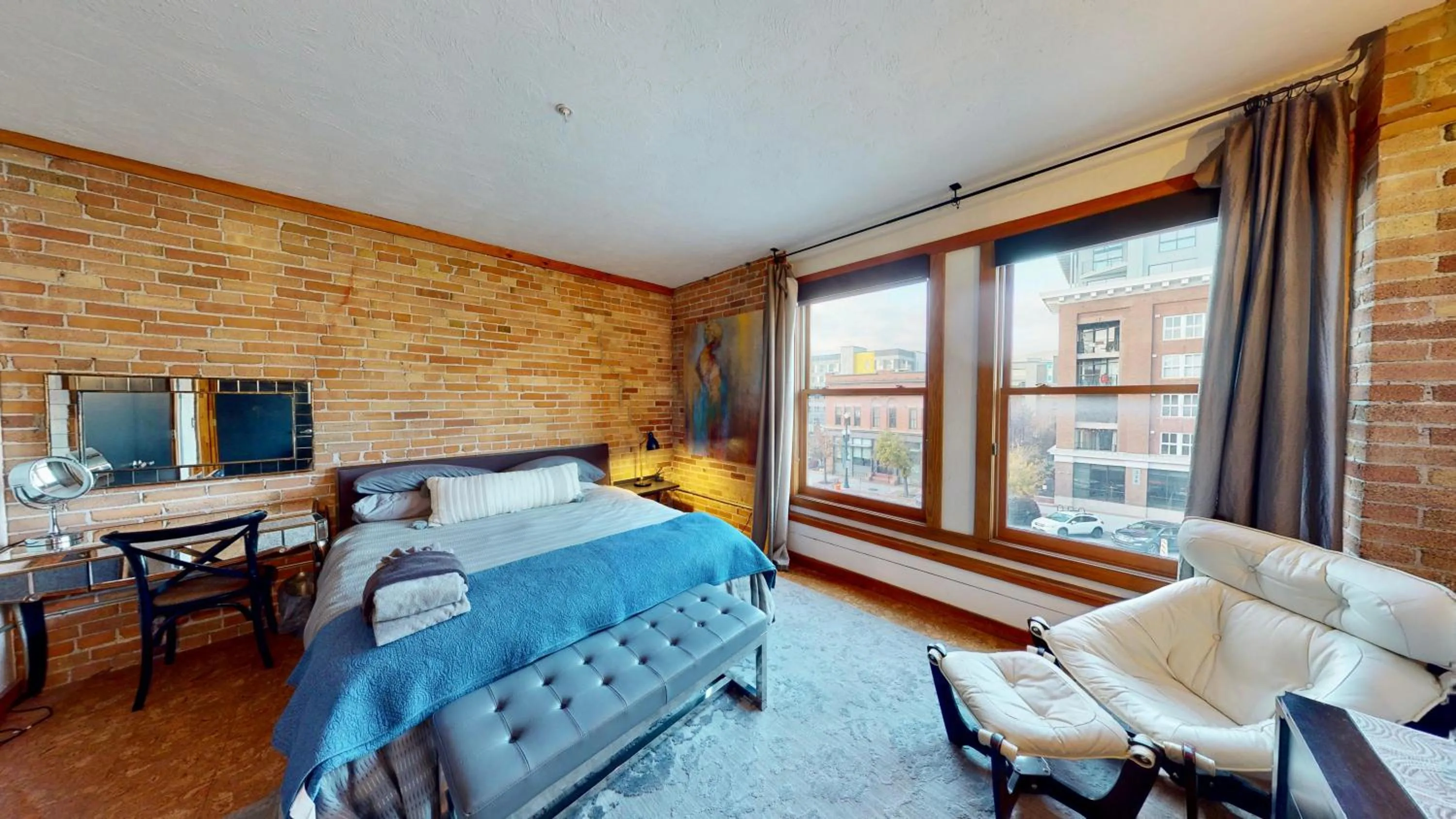 Bed in The Salt Flat - Salt Lake City