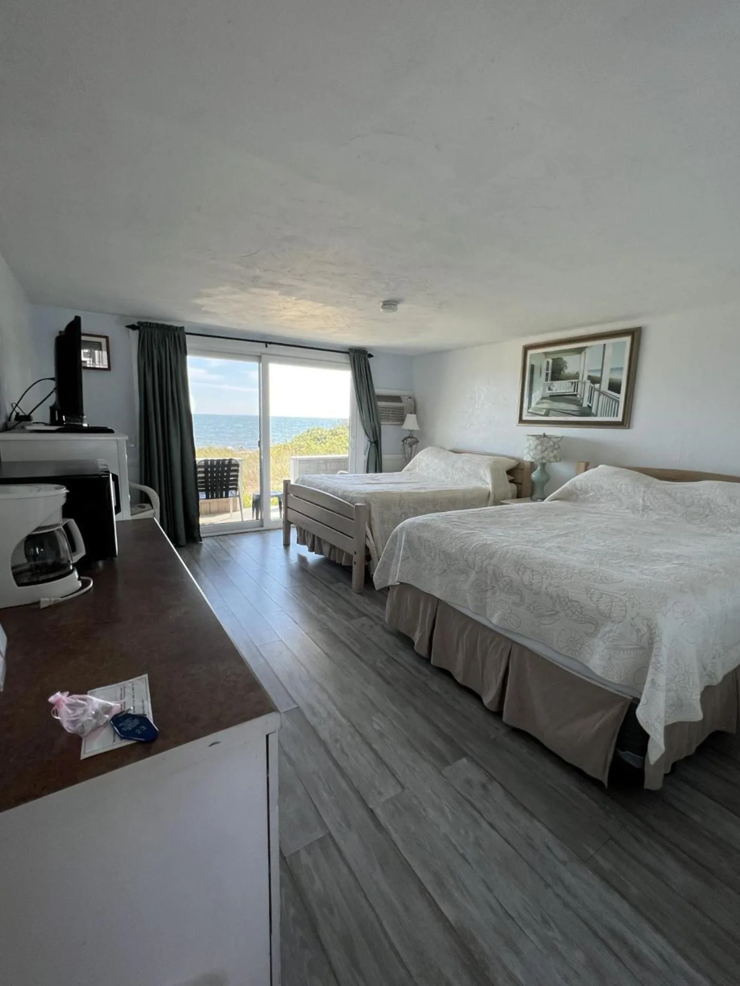 Bed in Seashell Motel