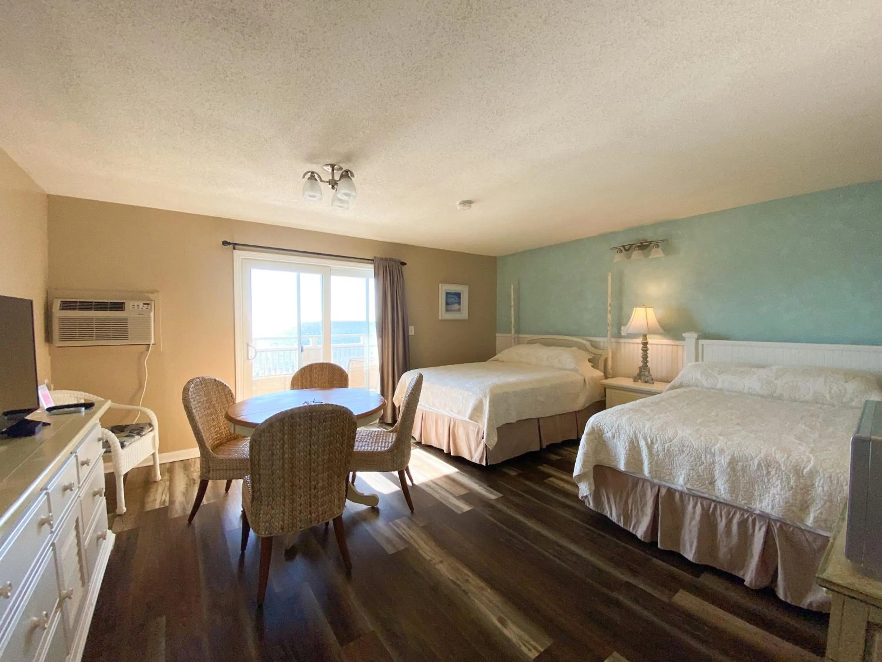 Bed in Seashell Motel