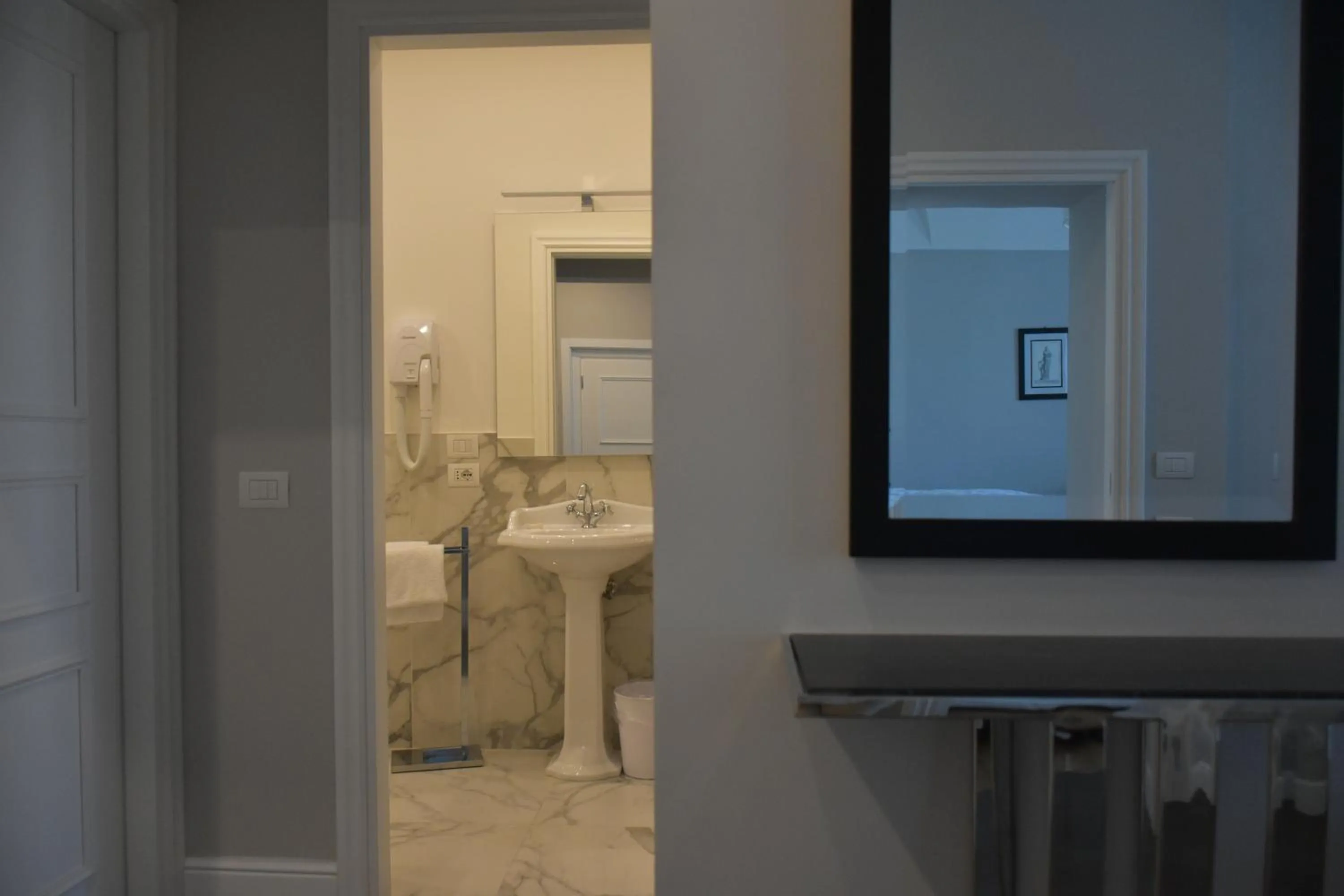 Bathroom in Hotel Roma