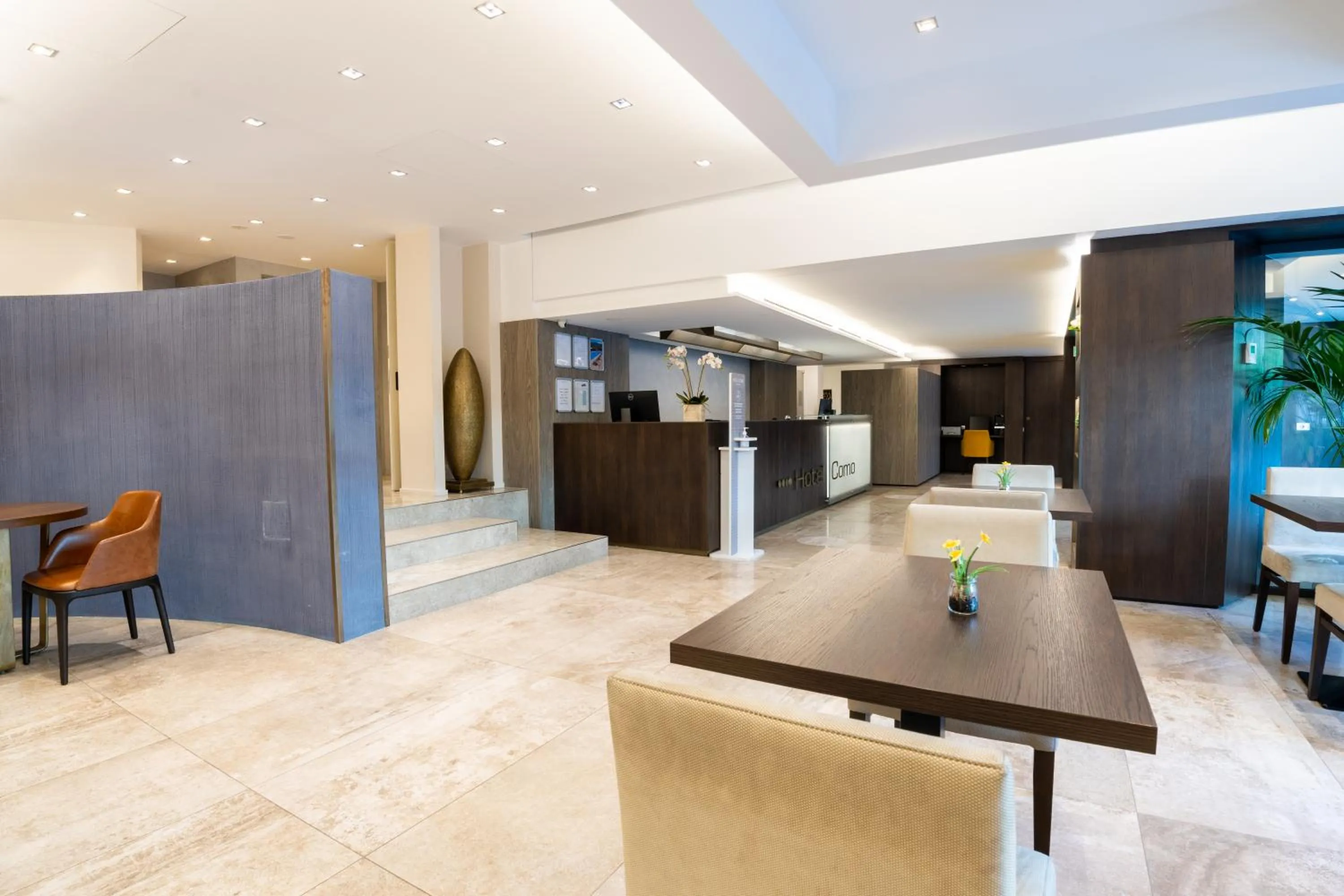 Lobby or reception in Hotel Como