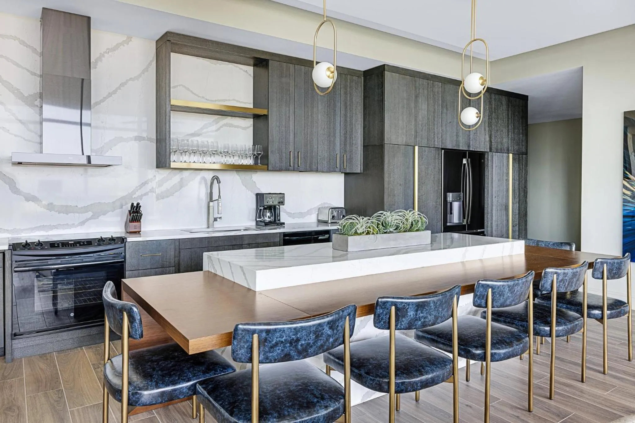 Dining area in Margaritaville Vacation Club - Atlanta