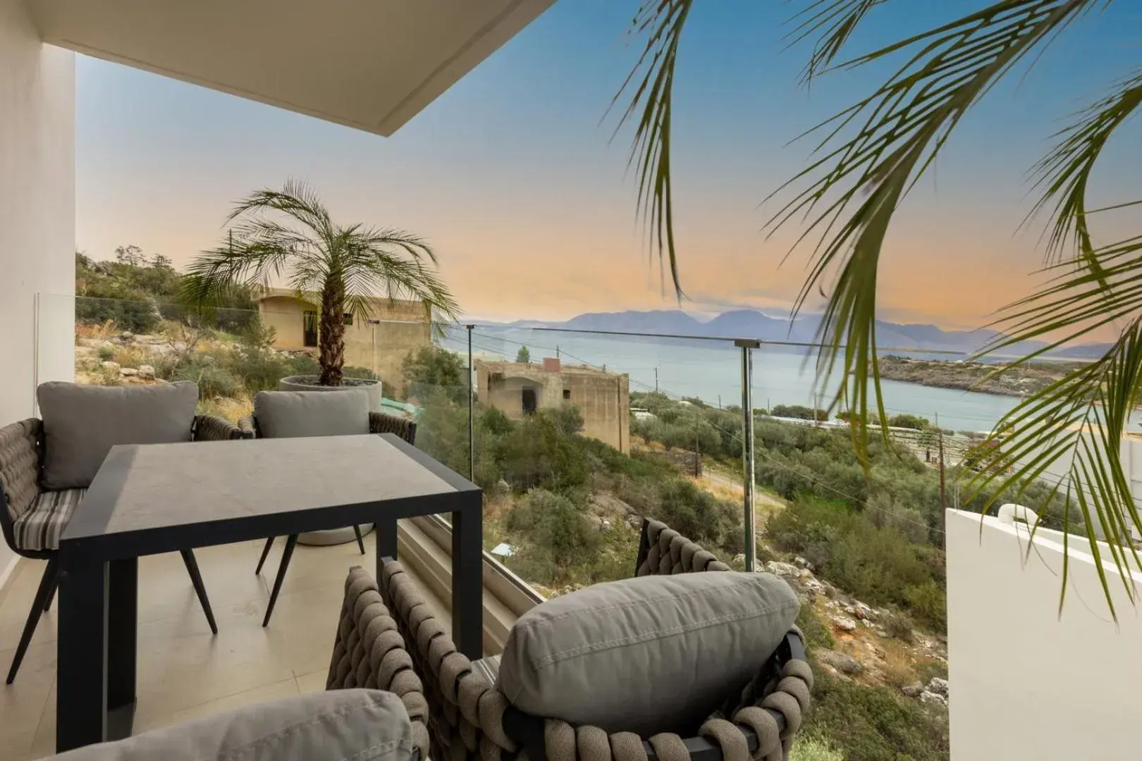 Premium One-Bedroom Suite with Sea View & Outdoor Jetted Tub in Lazar Lux Suites - Ammoudara Premium One-Bedroom Suite with Sea View & Outdoor Jetted Tub in Lazar Lux Suites - Ammoudara