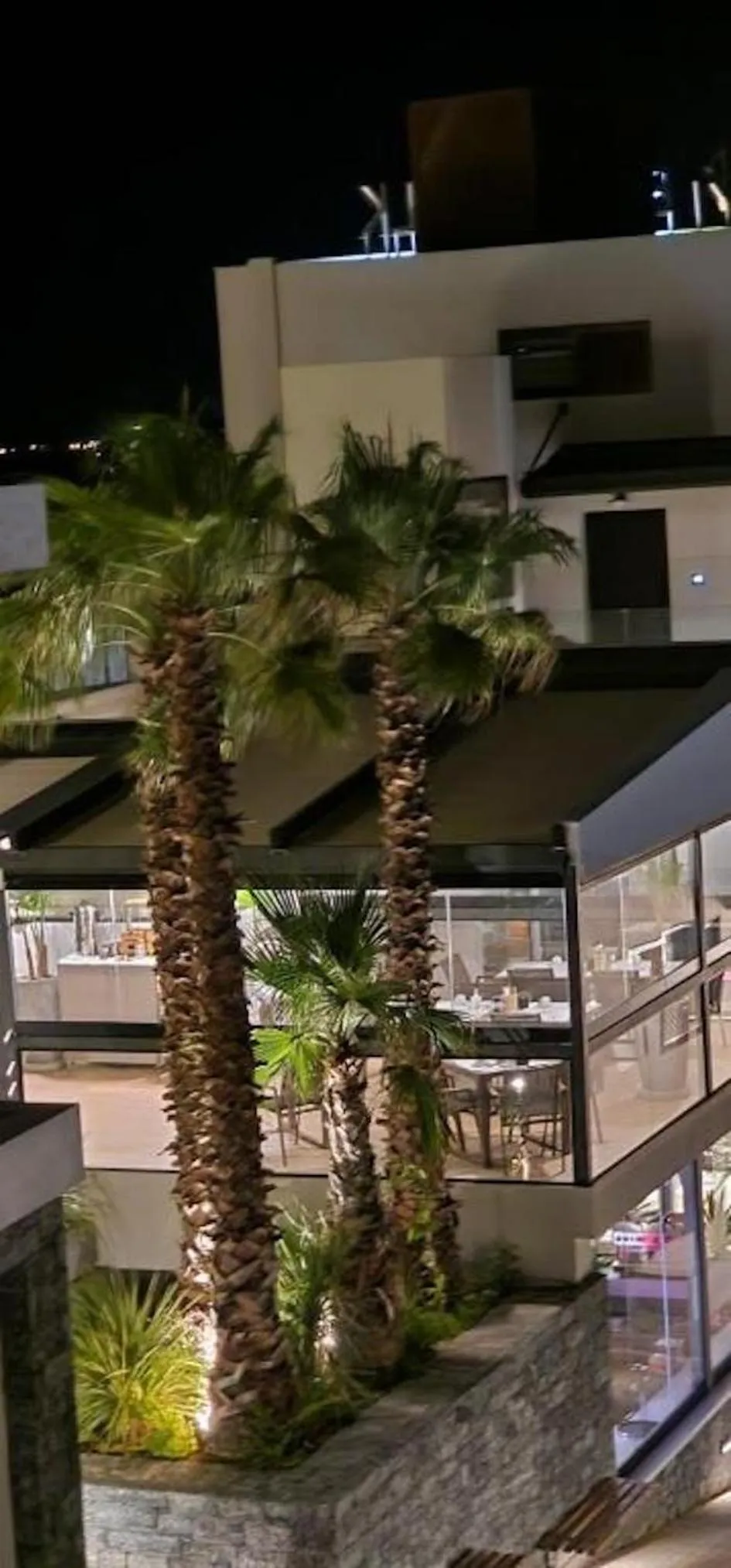 Restaurant/places to eat in Lazar Lux Suites - Ammoudara