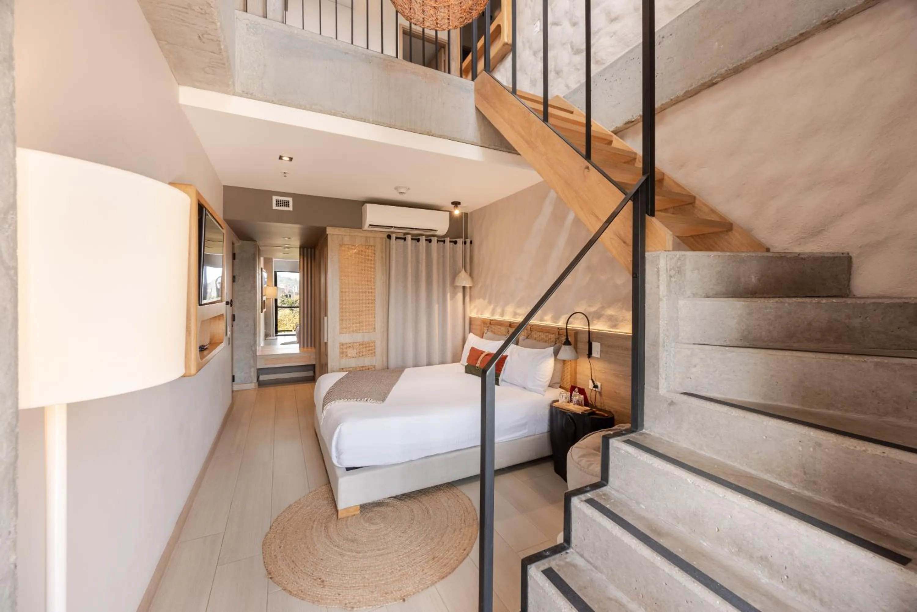 Bedroom in Landmark Hotel