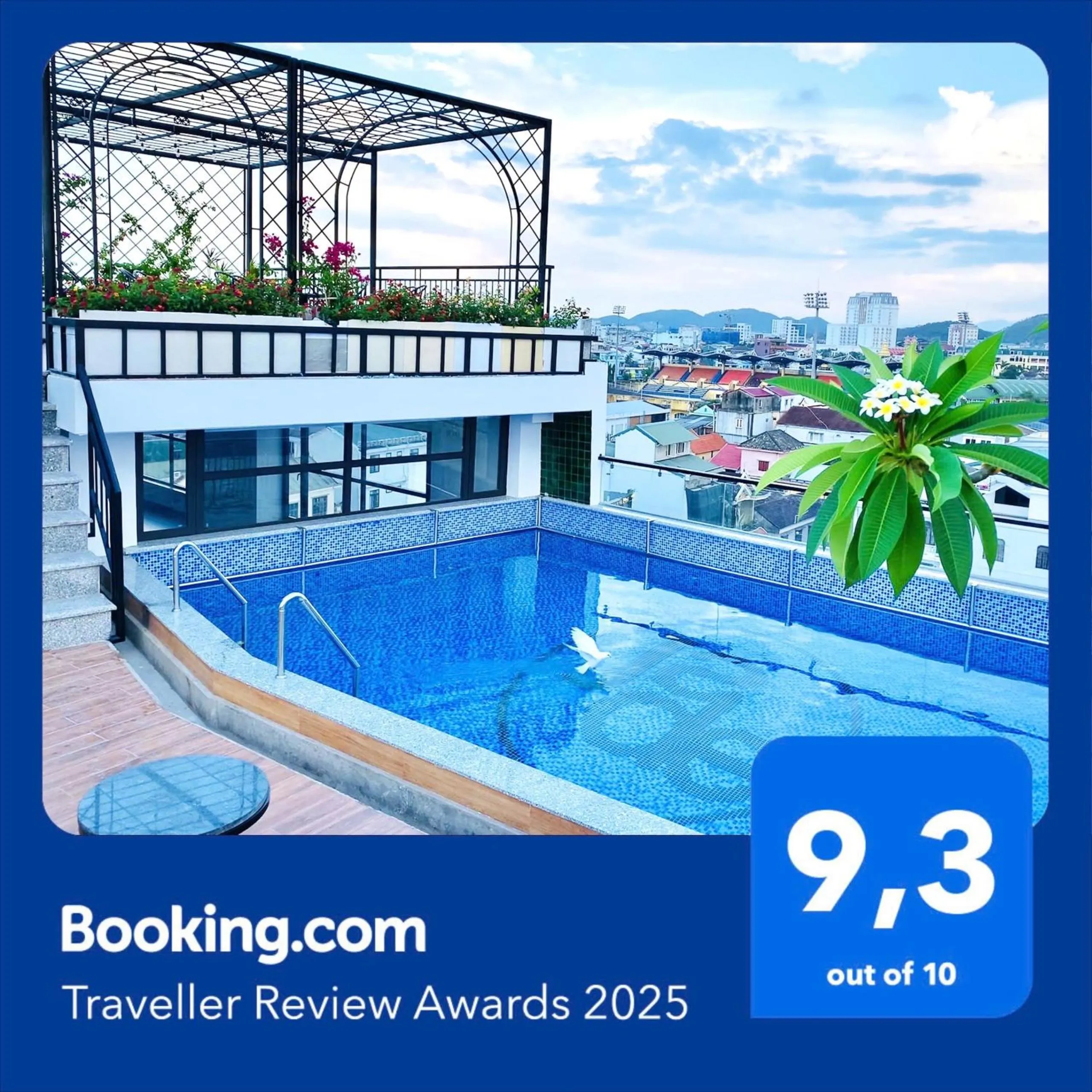 Property building in Jade Scene Hotel