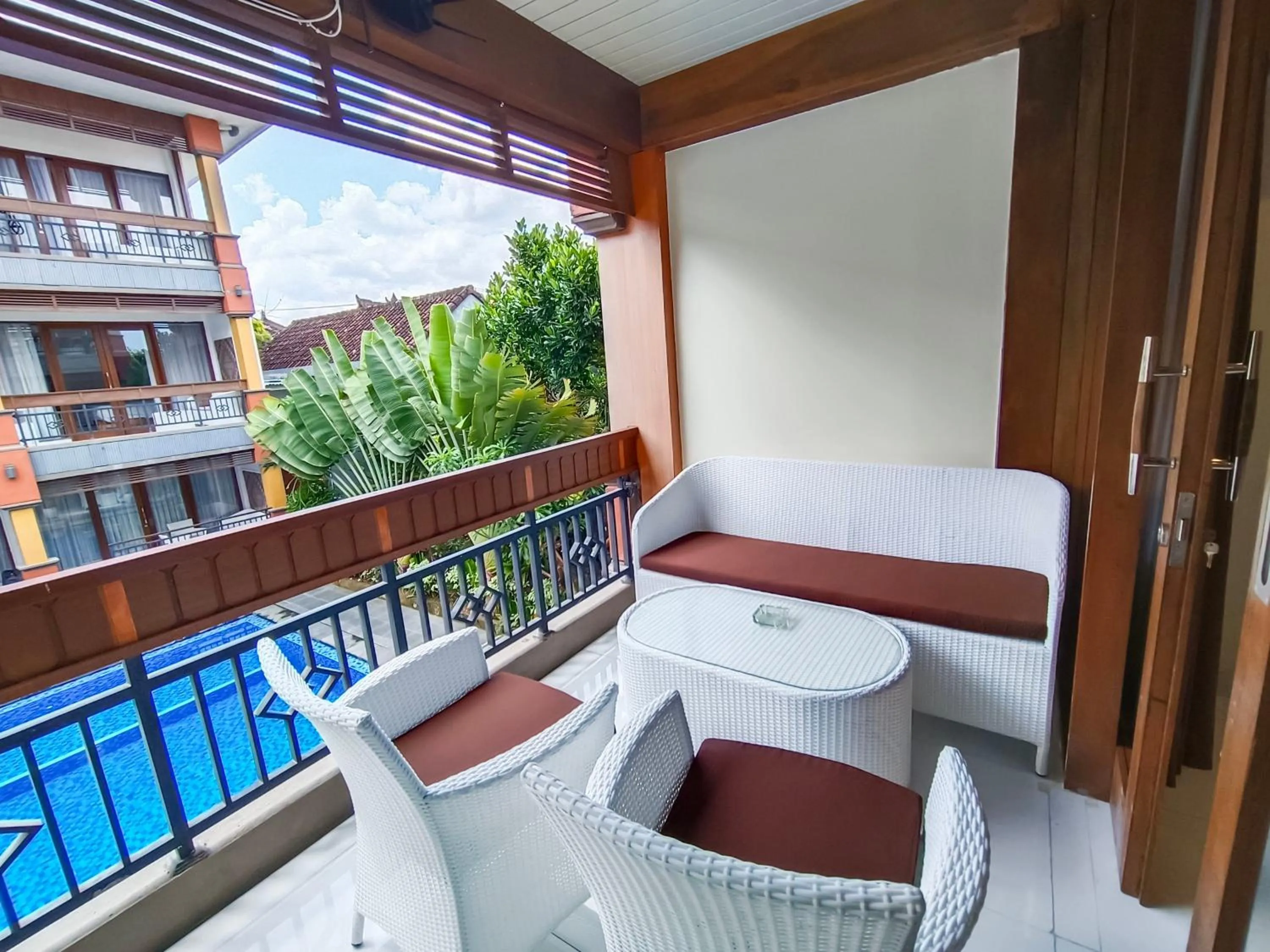 Balcony/Terrace in The Tunjung Boutique Resort