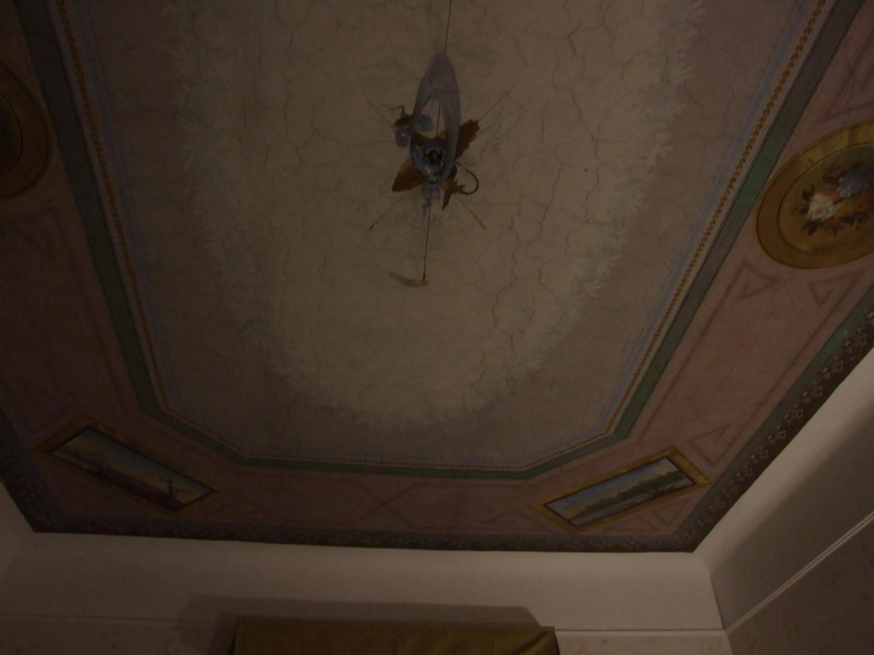 Decorative detail in Hotel Texas