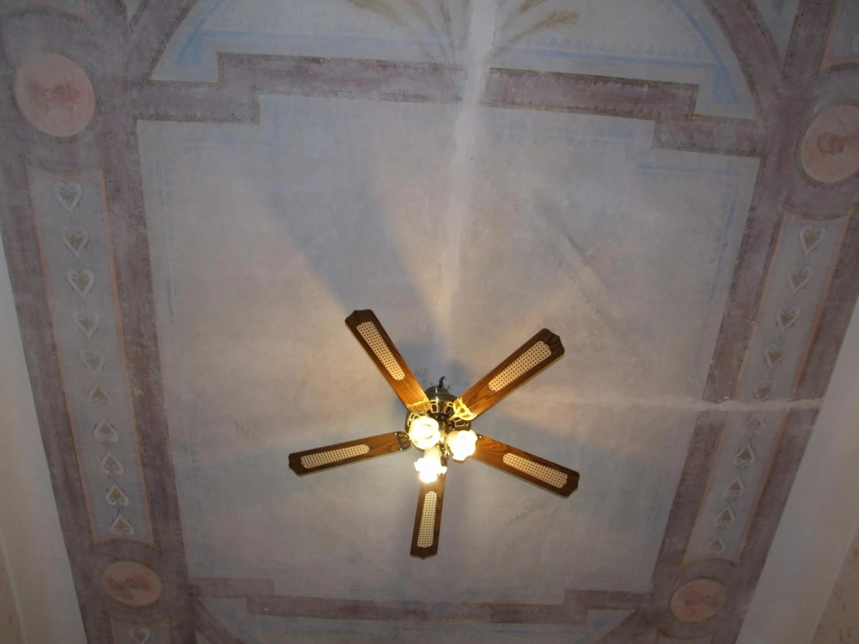 Decorative detail in Hotel Texas