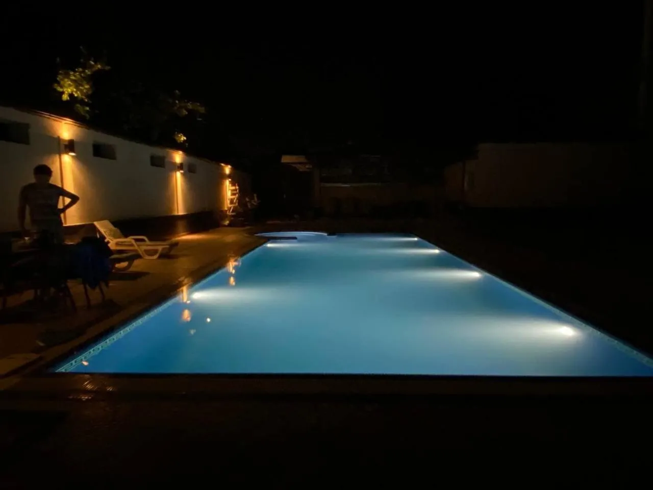 Night in Summer Hotel