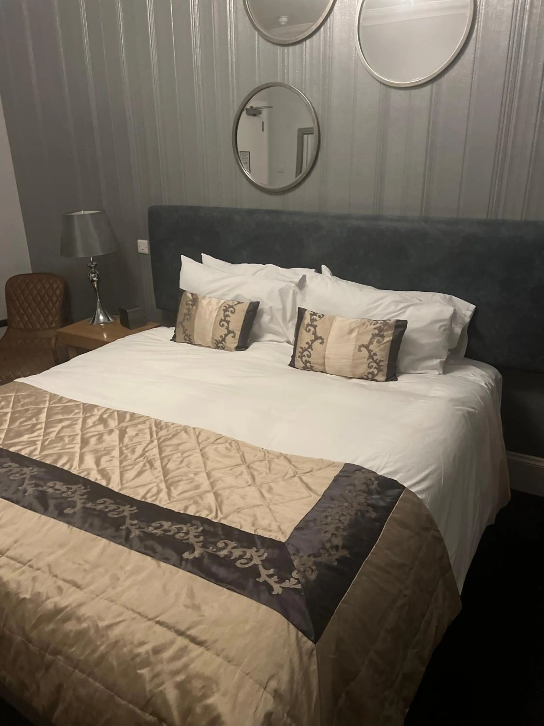 Bed in The Aberlour Hotel