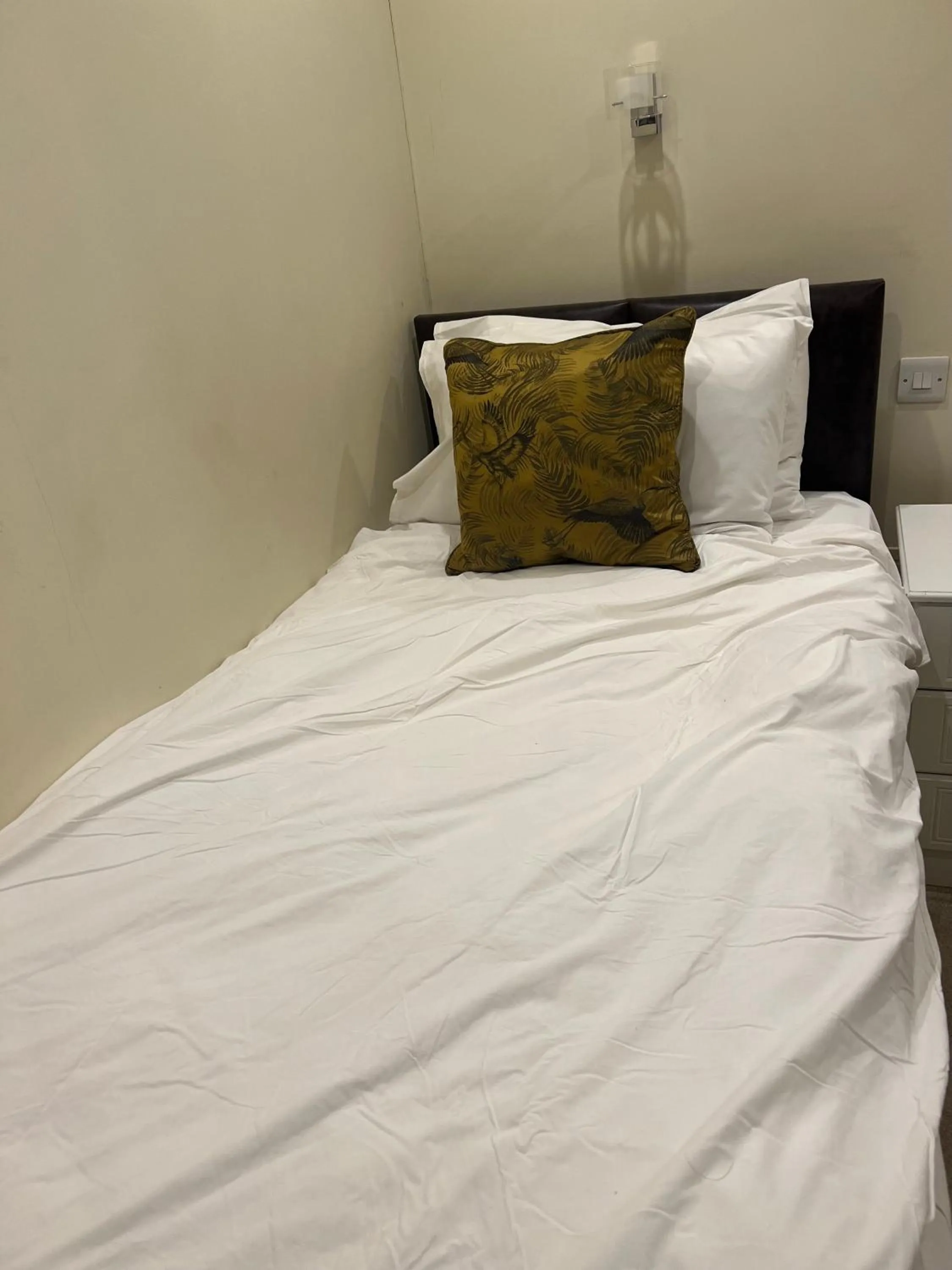 Bed in The Aberlour Hotel