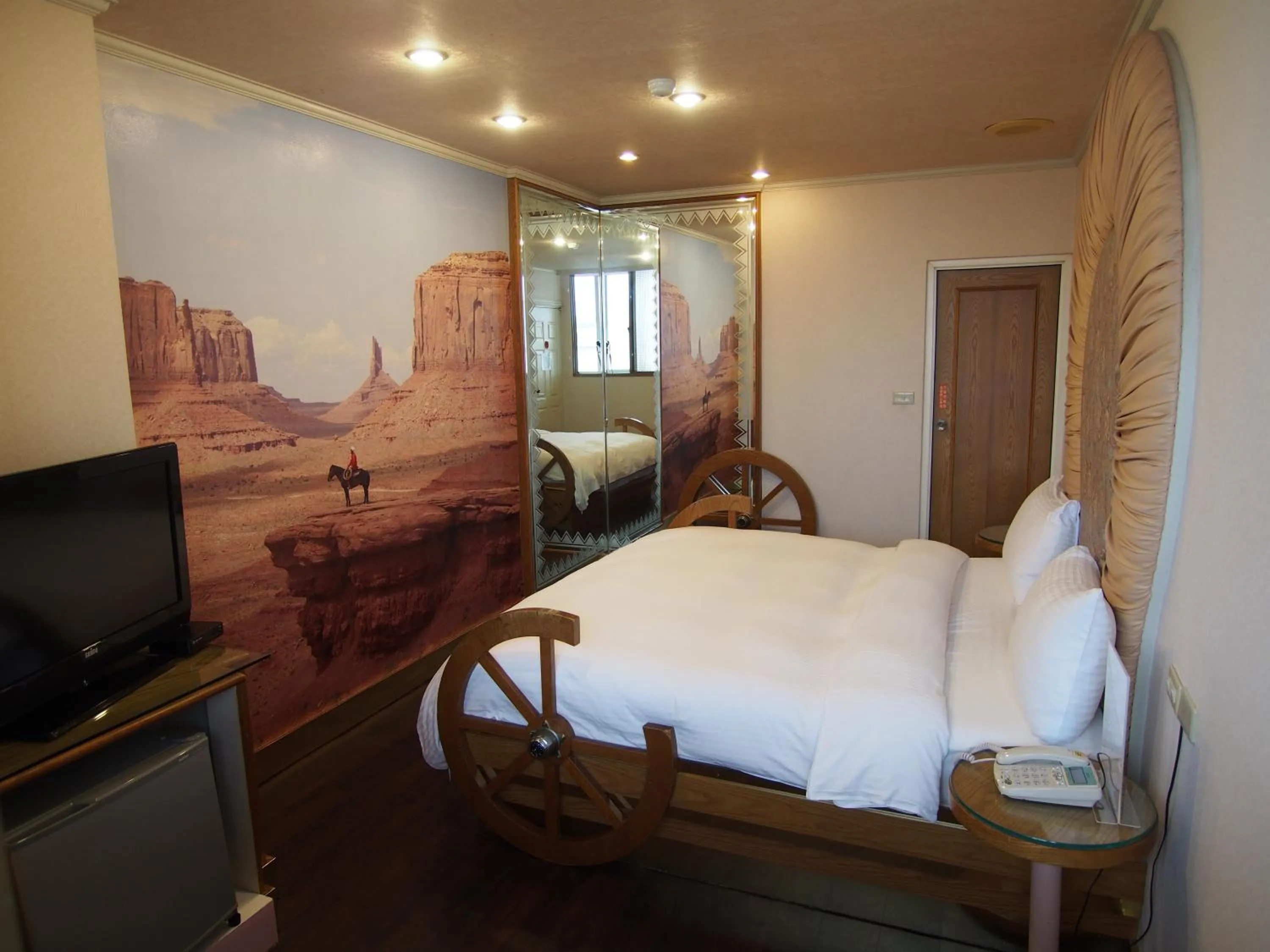 Bed in Day Chen Hotel