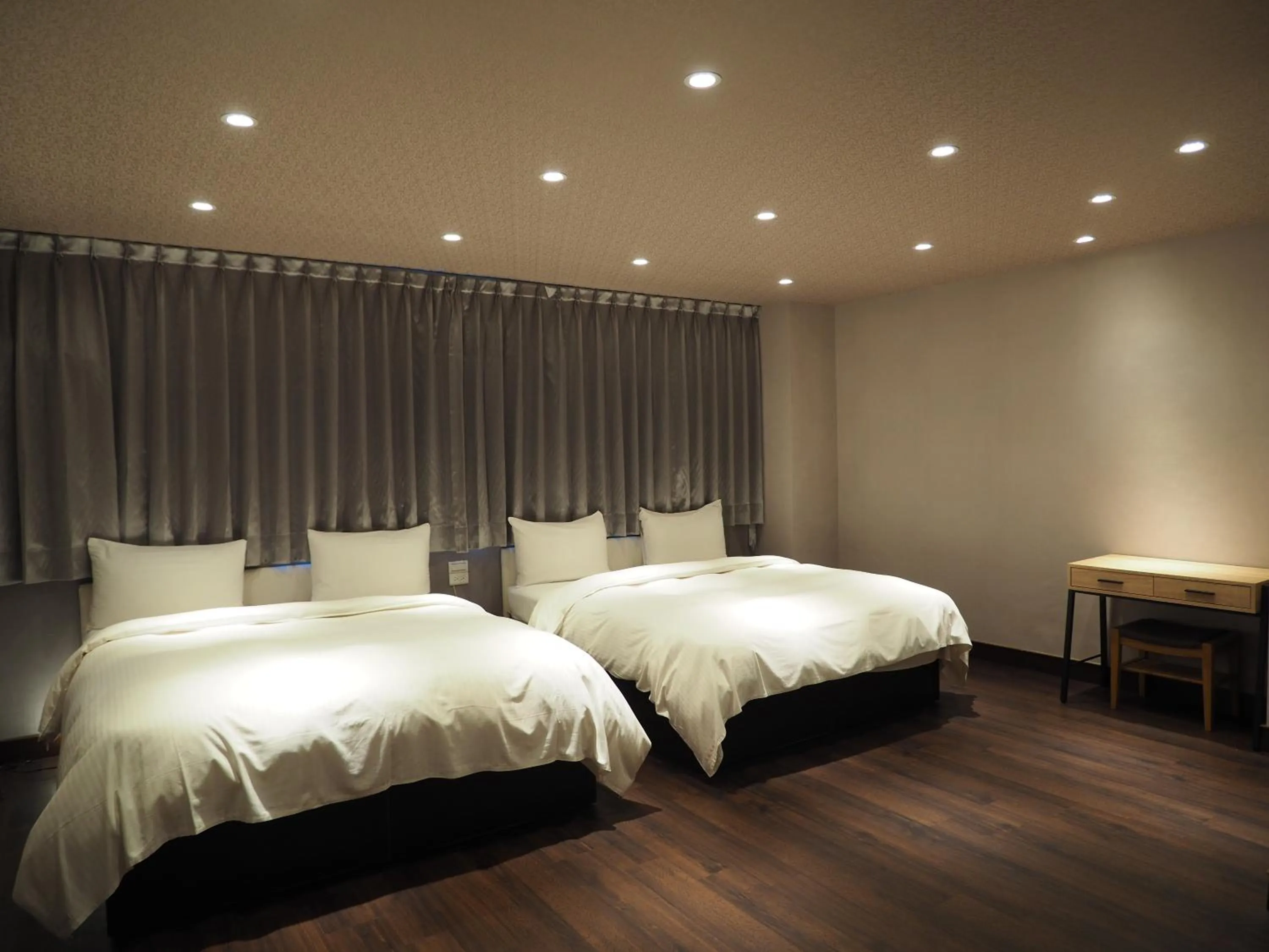 Bed in Day Chen Hotel