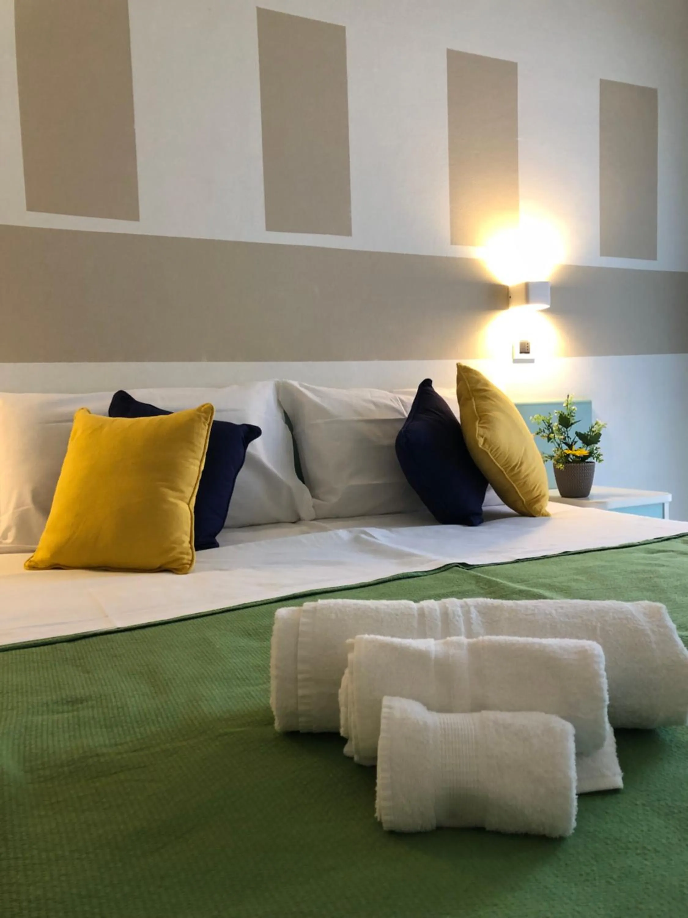 Bed in Hotel Napoleon