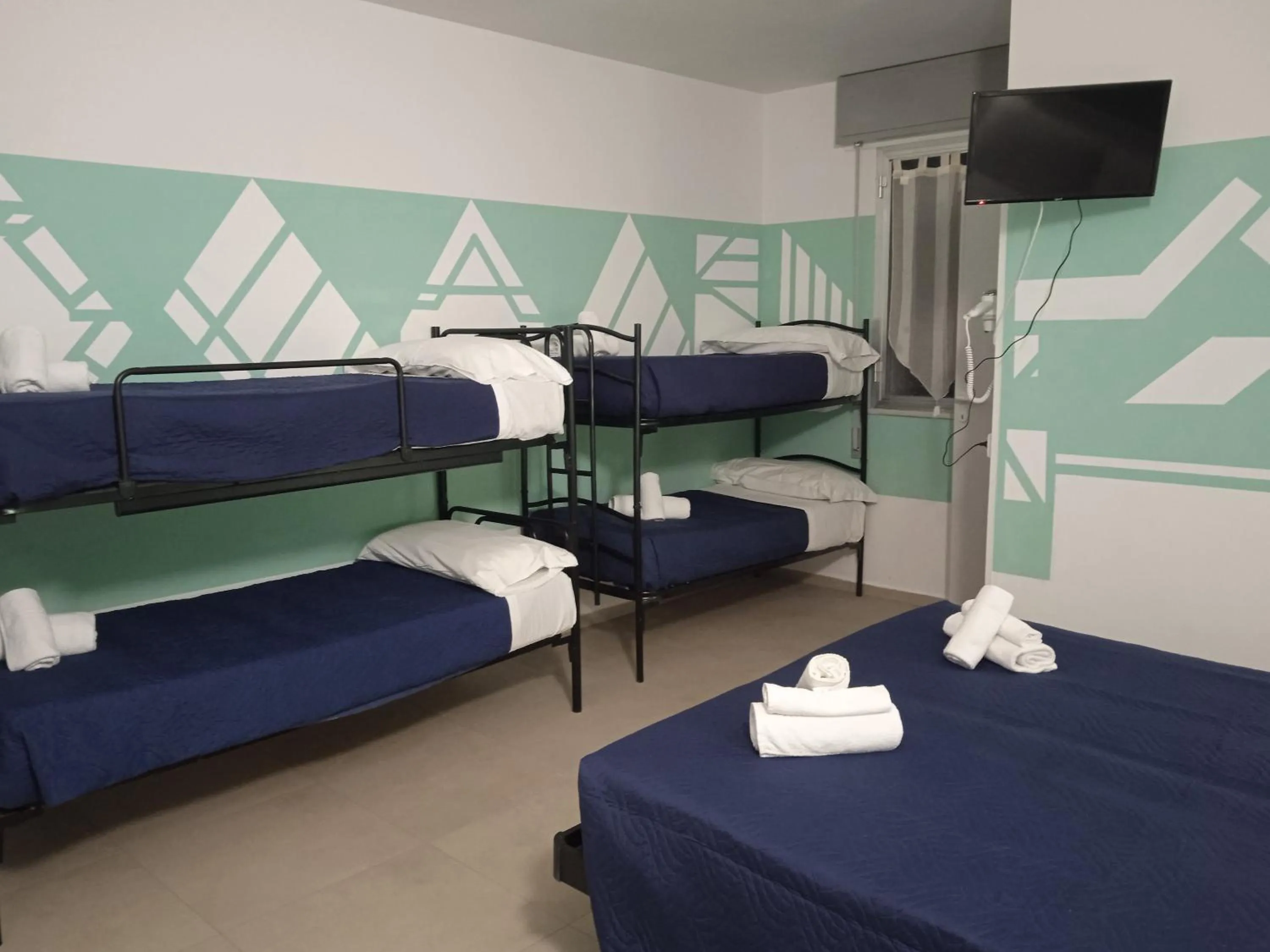 Bed in Hotel Napoleon