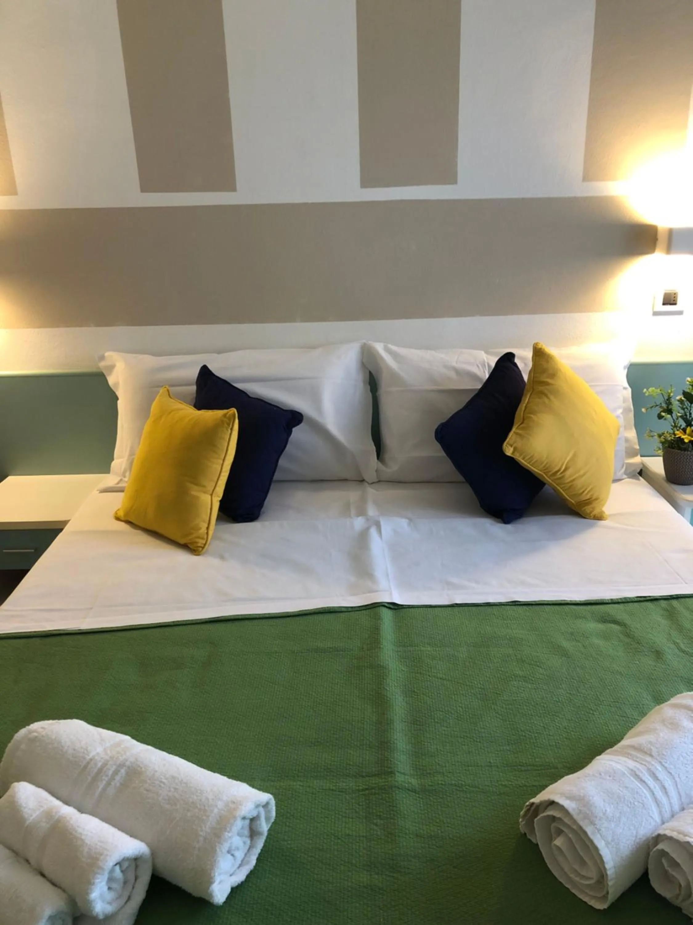 Bed in Hotel Napoleon