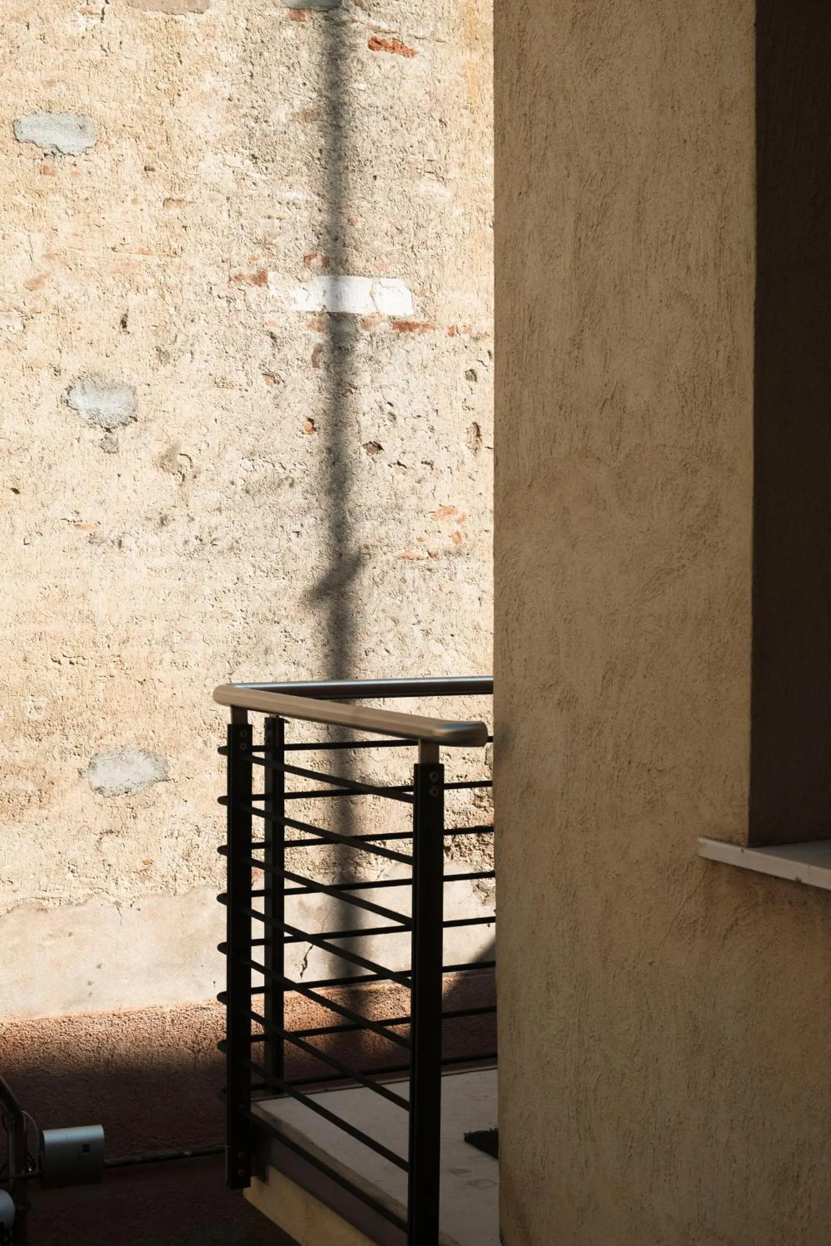 Decorative detail in Ca' Pozzo Inn