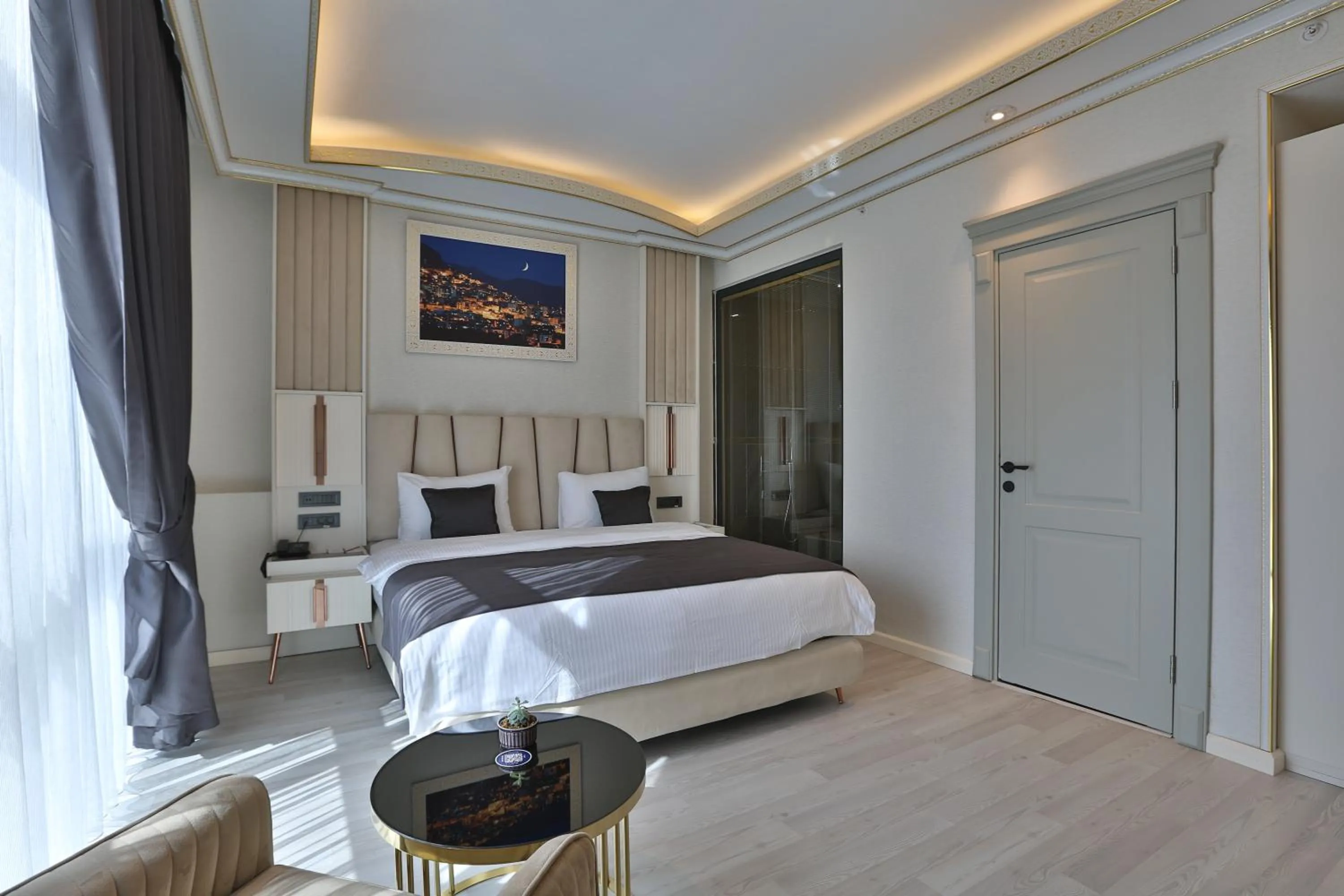 Bedroom, Bed in ANEMON MARDIN OTEL