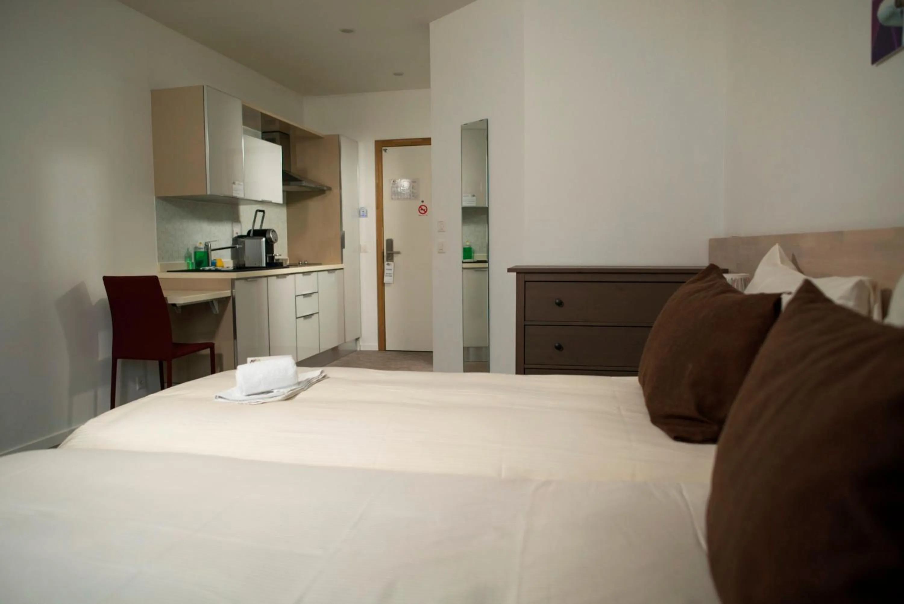 Bed in Apart'Hotel 46a