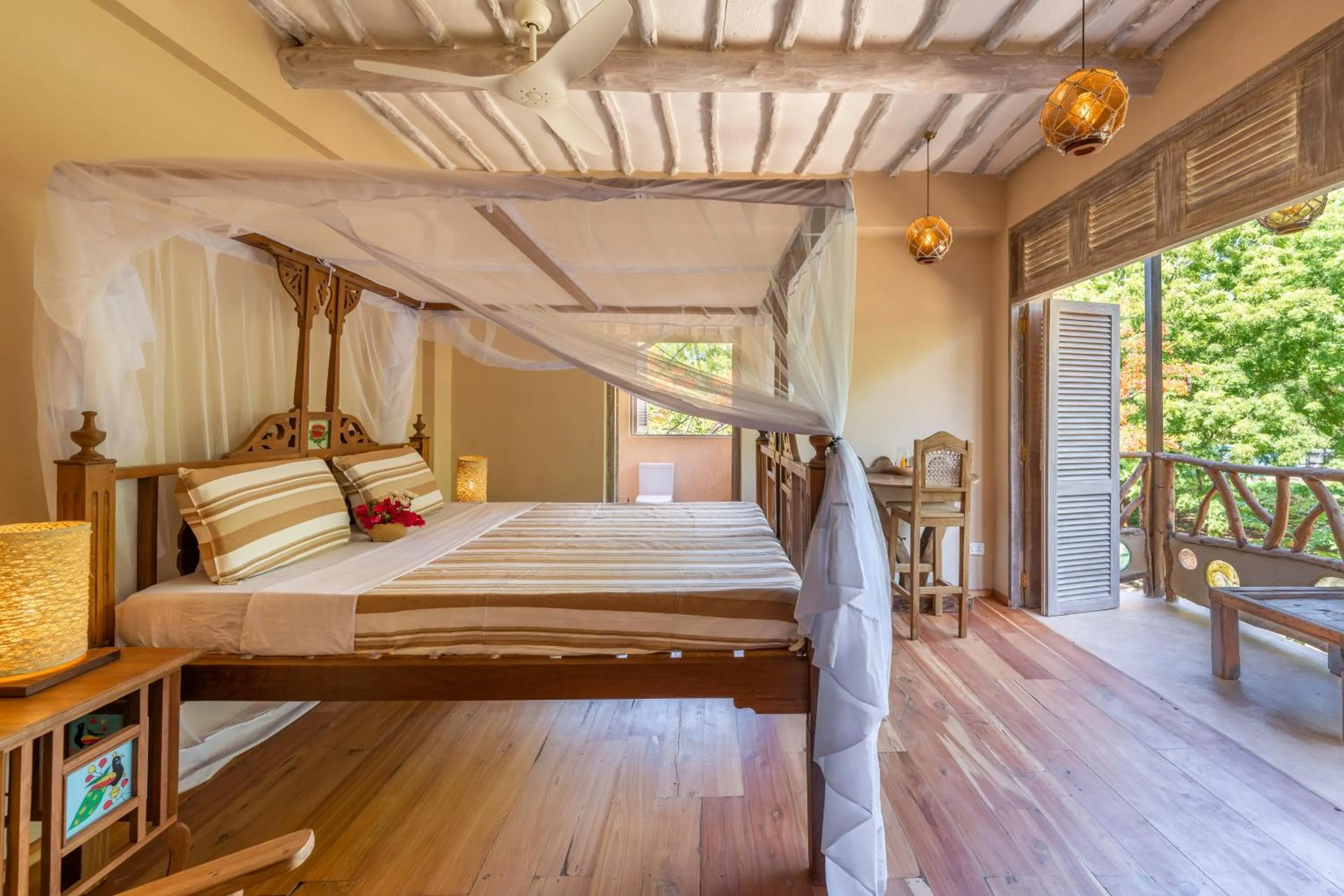Balcony/Terrace, Bed in Tombo House