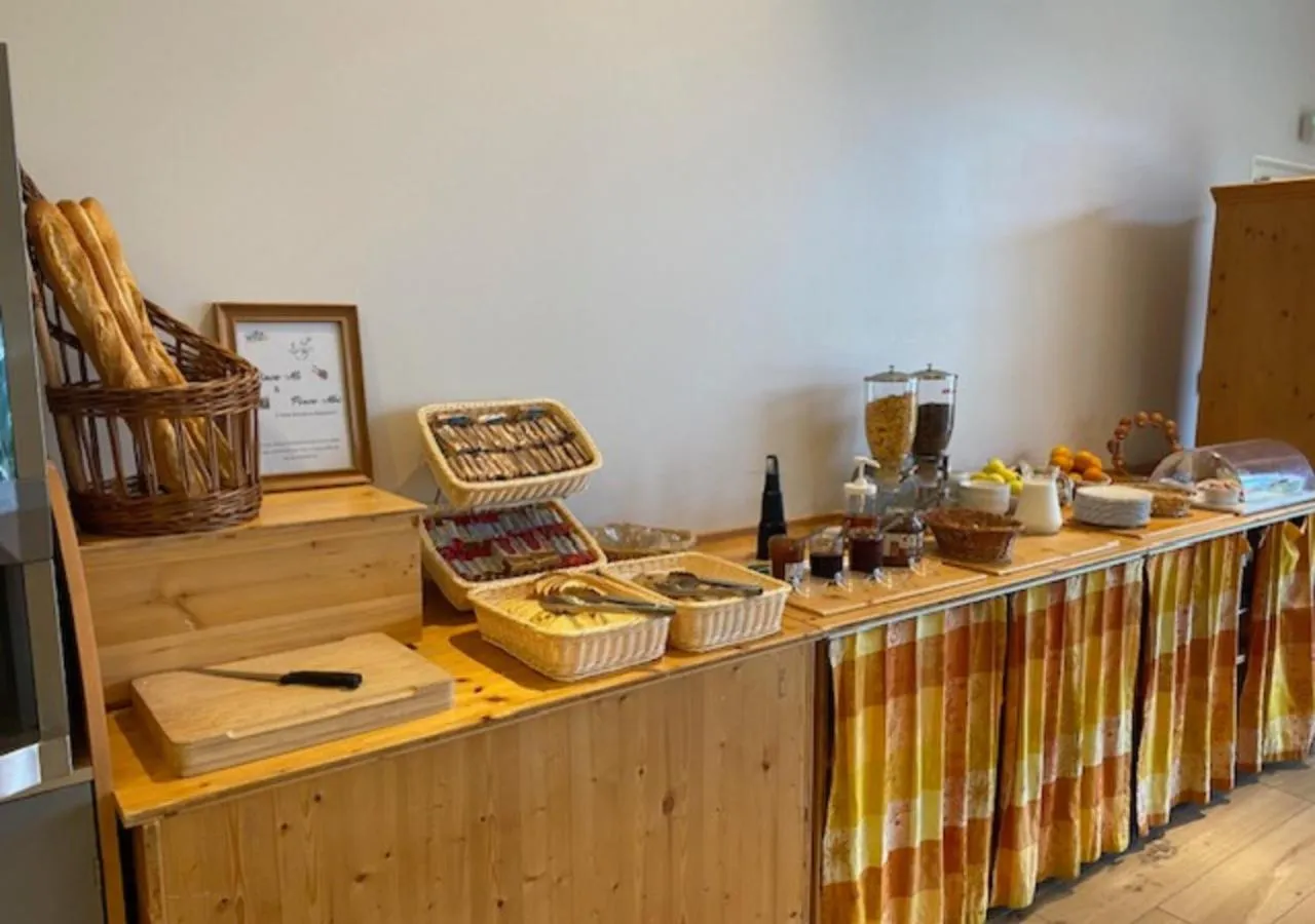 Breakfast in Le Herbau