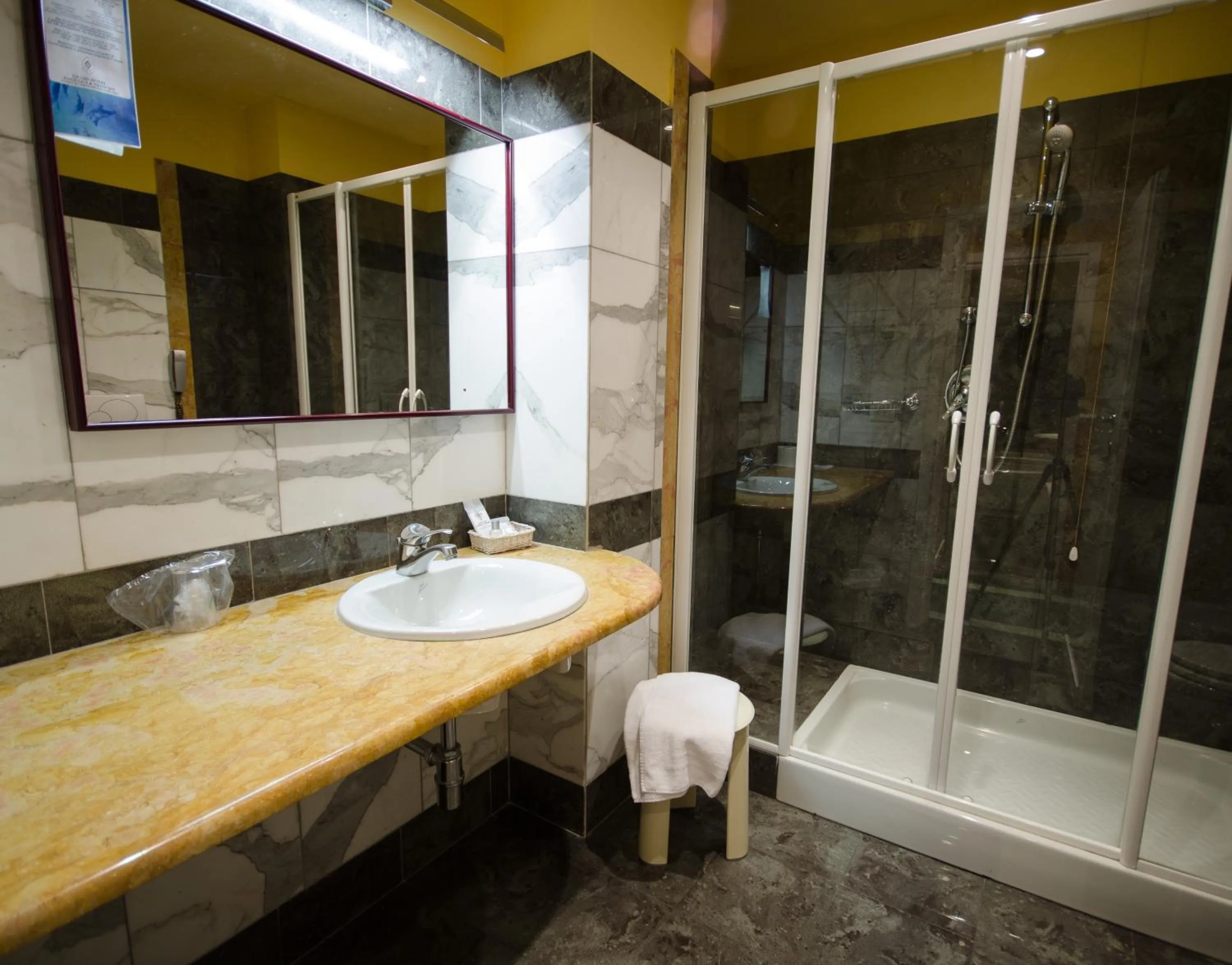 Bathroom in Grand Hotel Tamerici & Principe