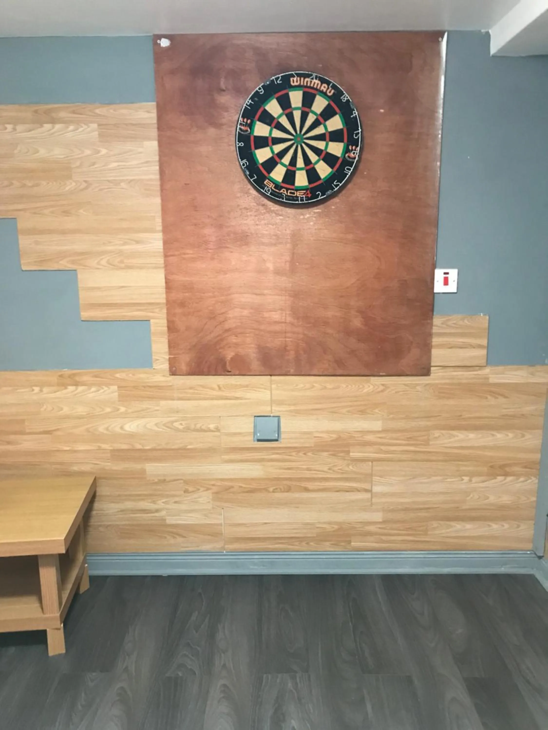 Darts in Finn McCools Giants Causeway Hostel