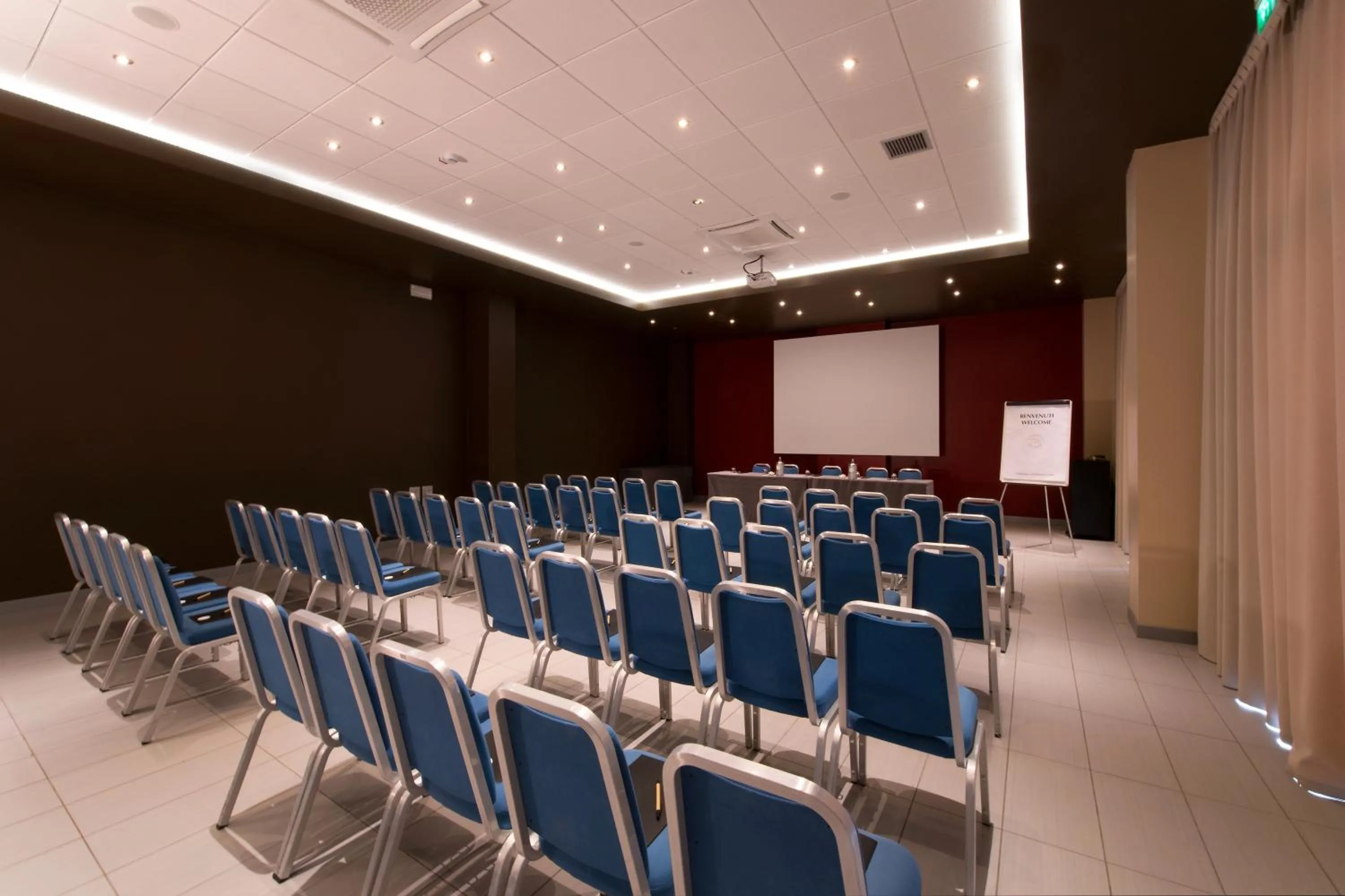 Meeting/conference room in Hotel Parma & Congressi