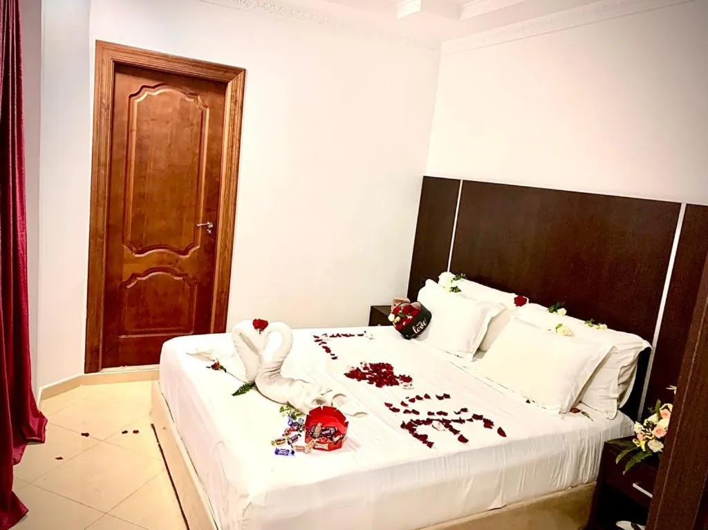 Bed in HOTEL BEAUTIFUL