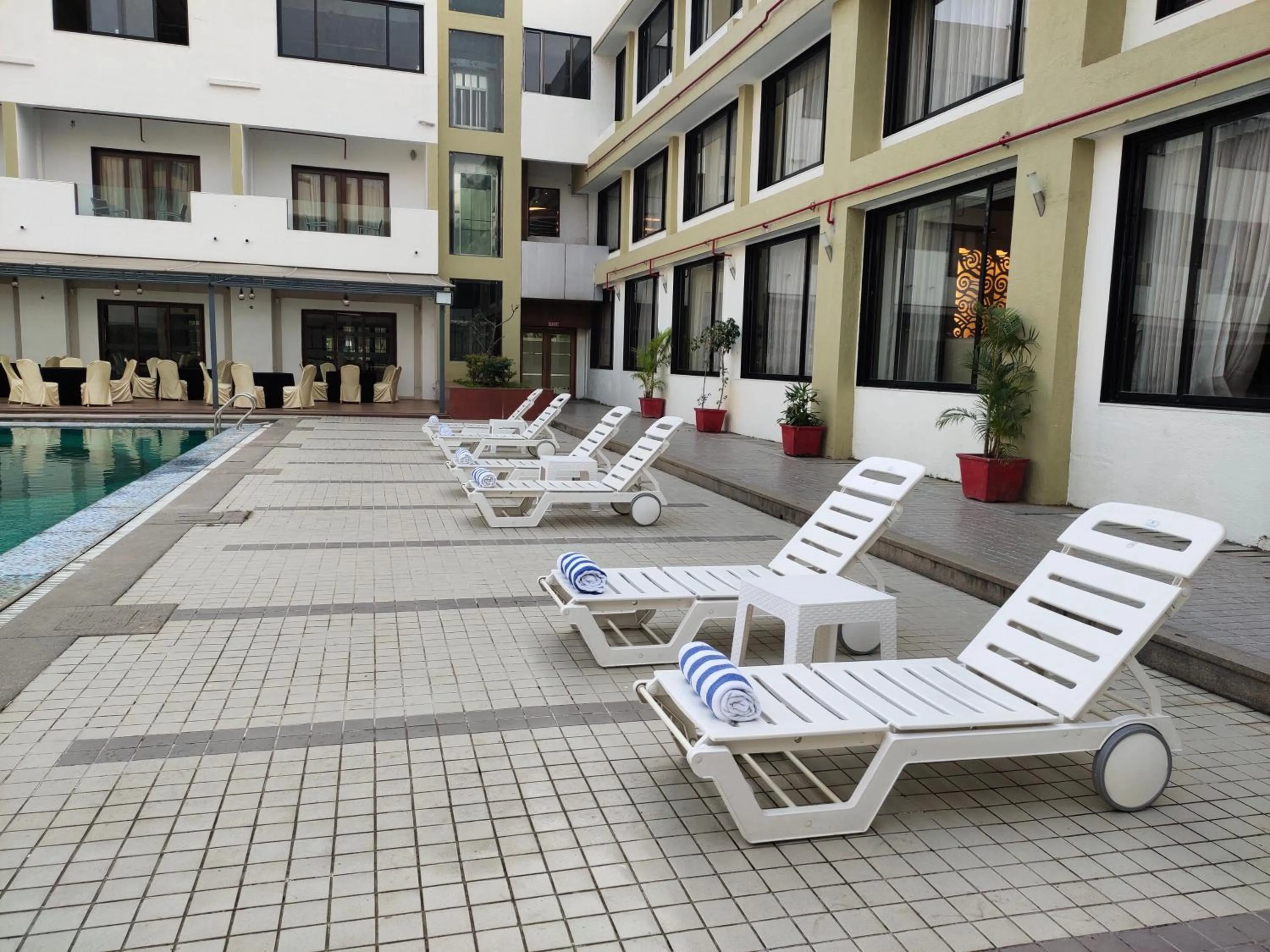 Swimming pool in Inspira Resort