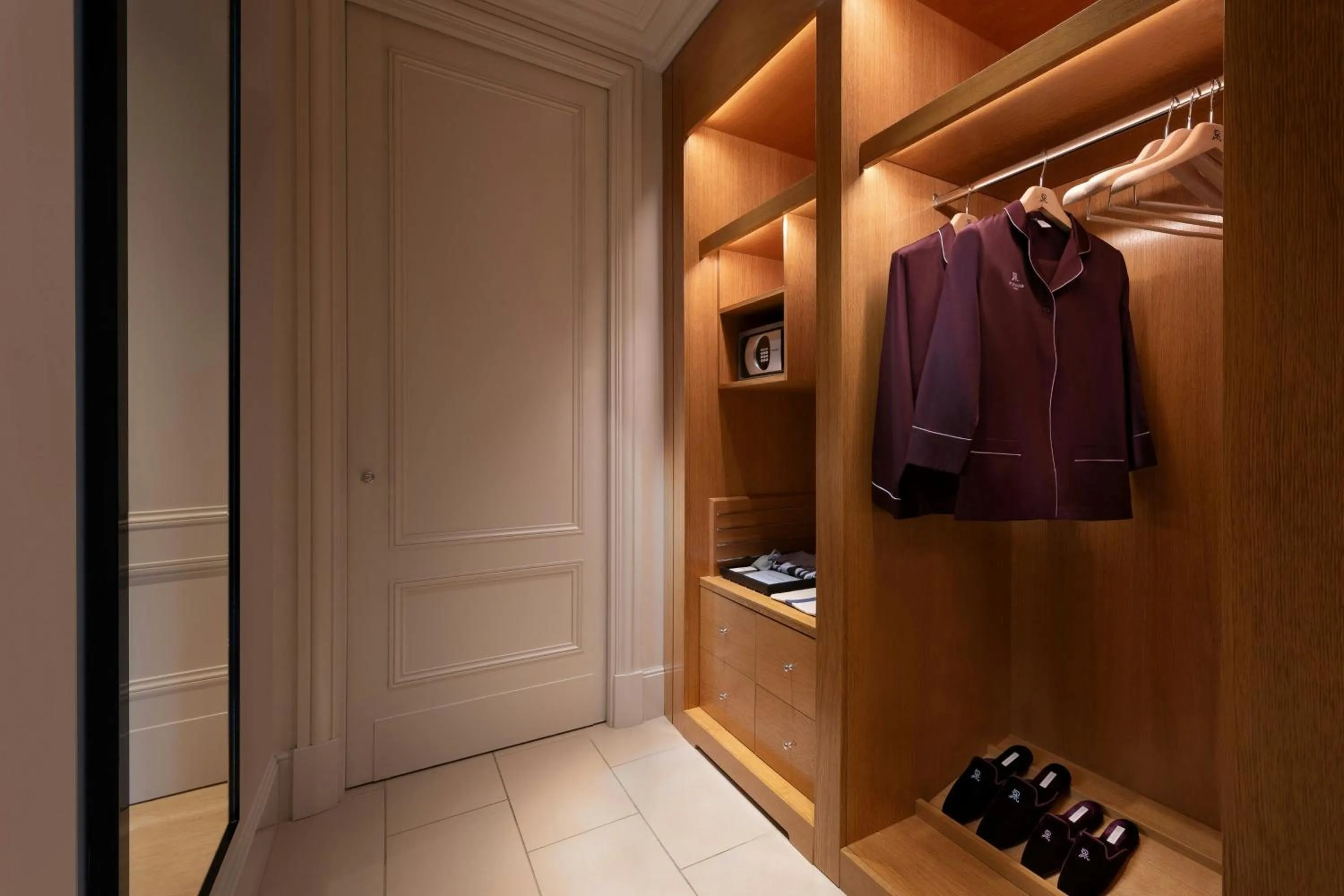 Photo of the whole room in The St. Regis Rome