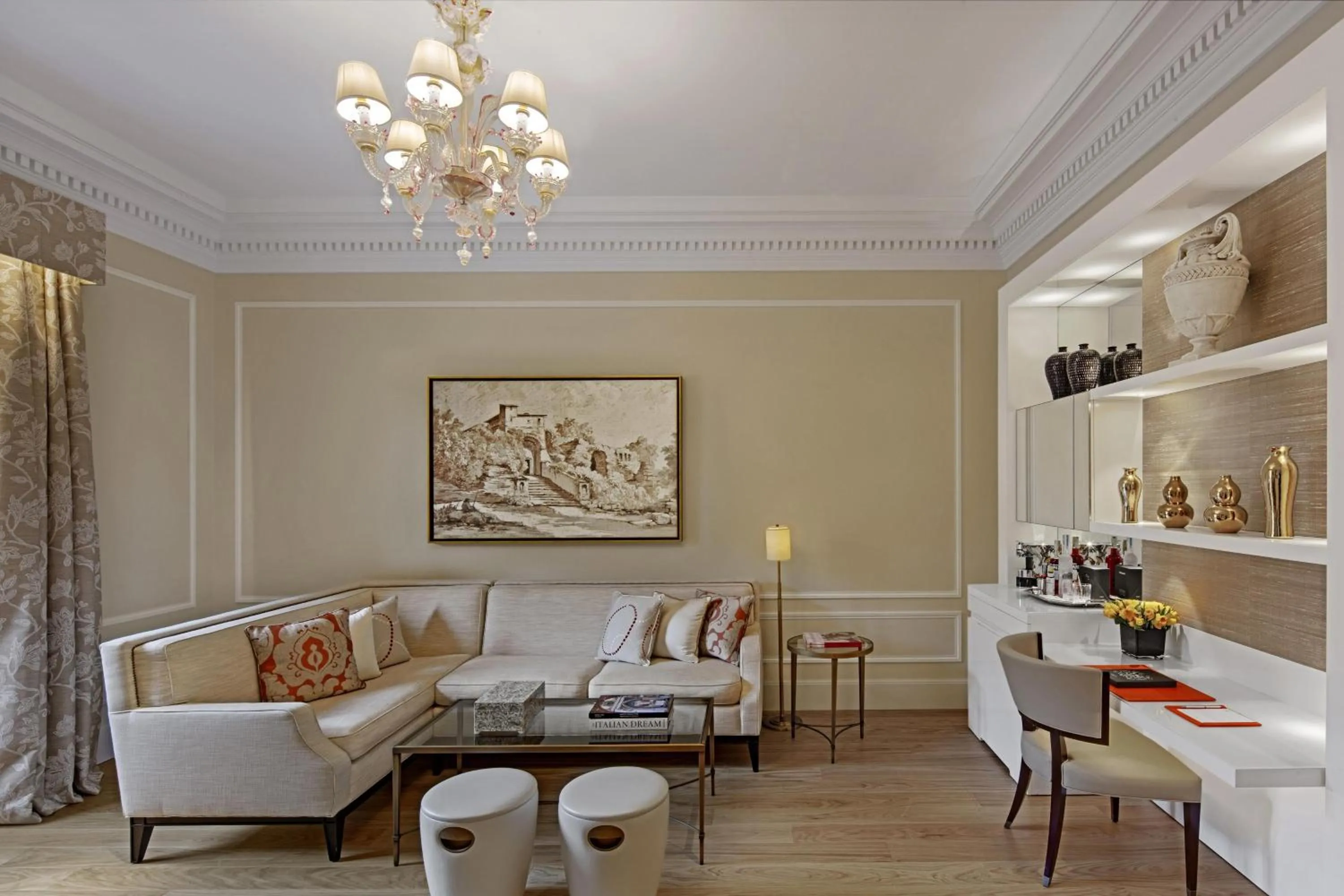 Photo of the whole room in The St. Regis Rome