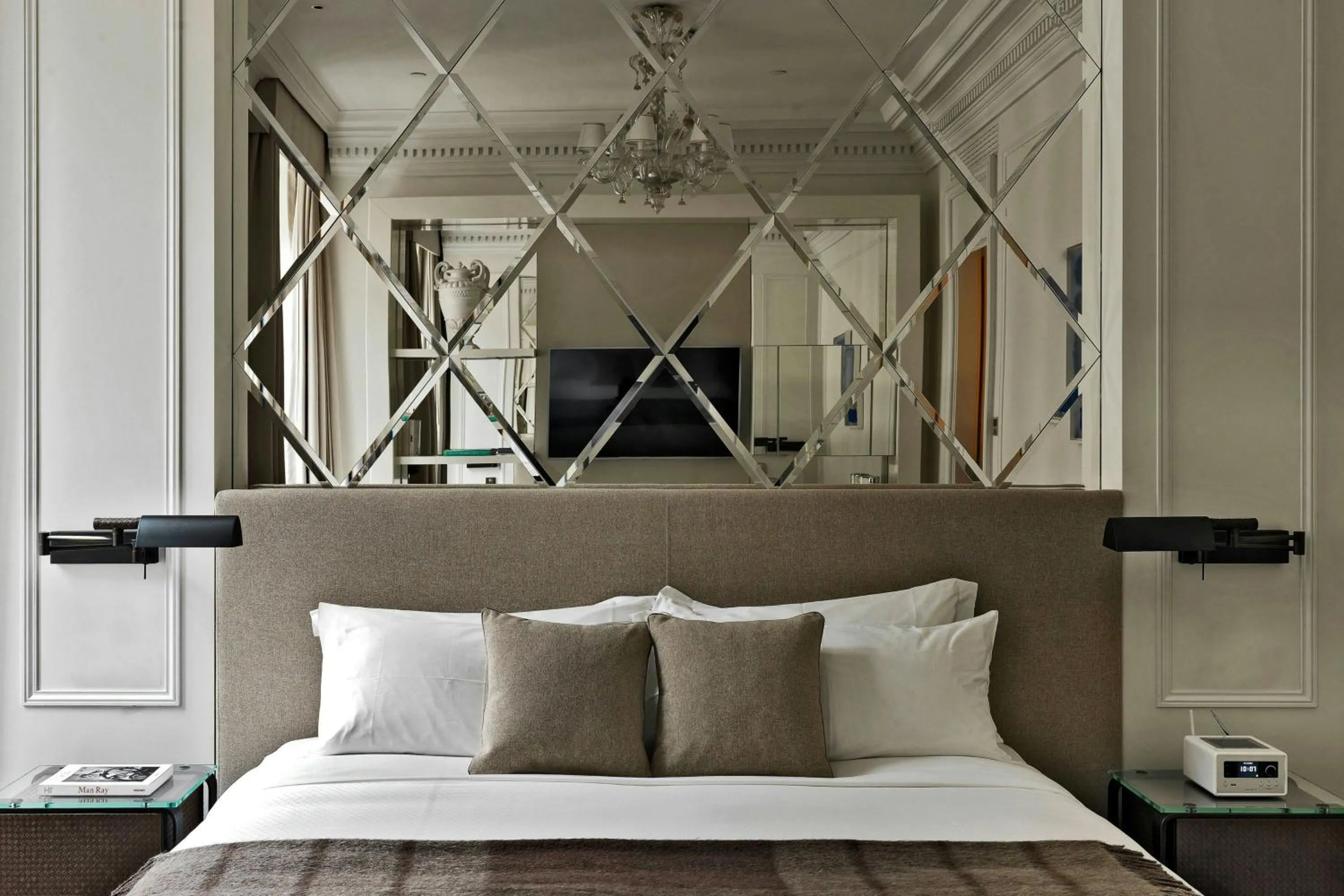 Bedroom, Bed in The St. Regis Rome