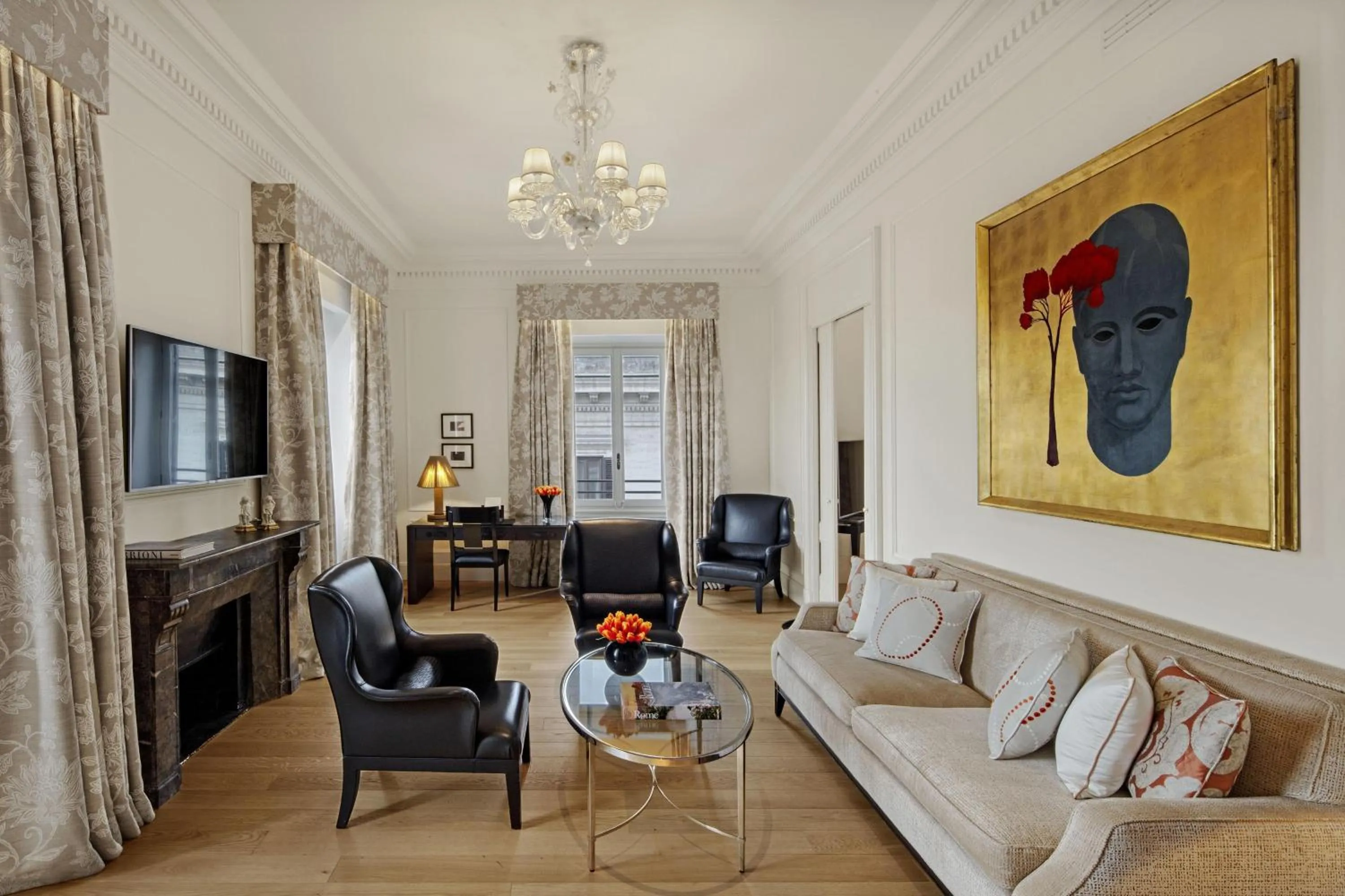 Photo of the whole room in The St. Regis Rome