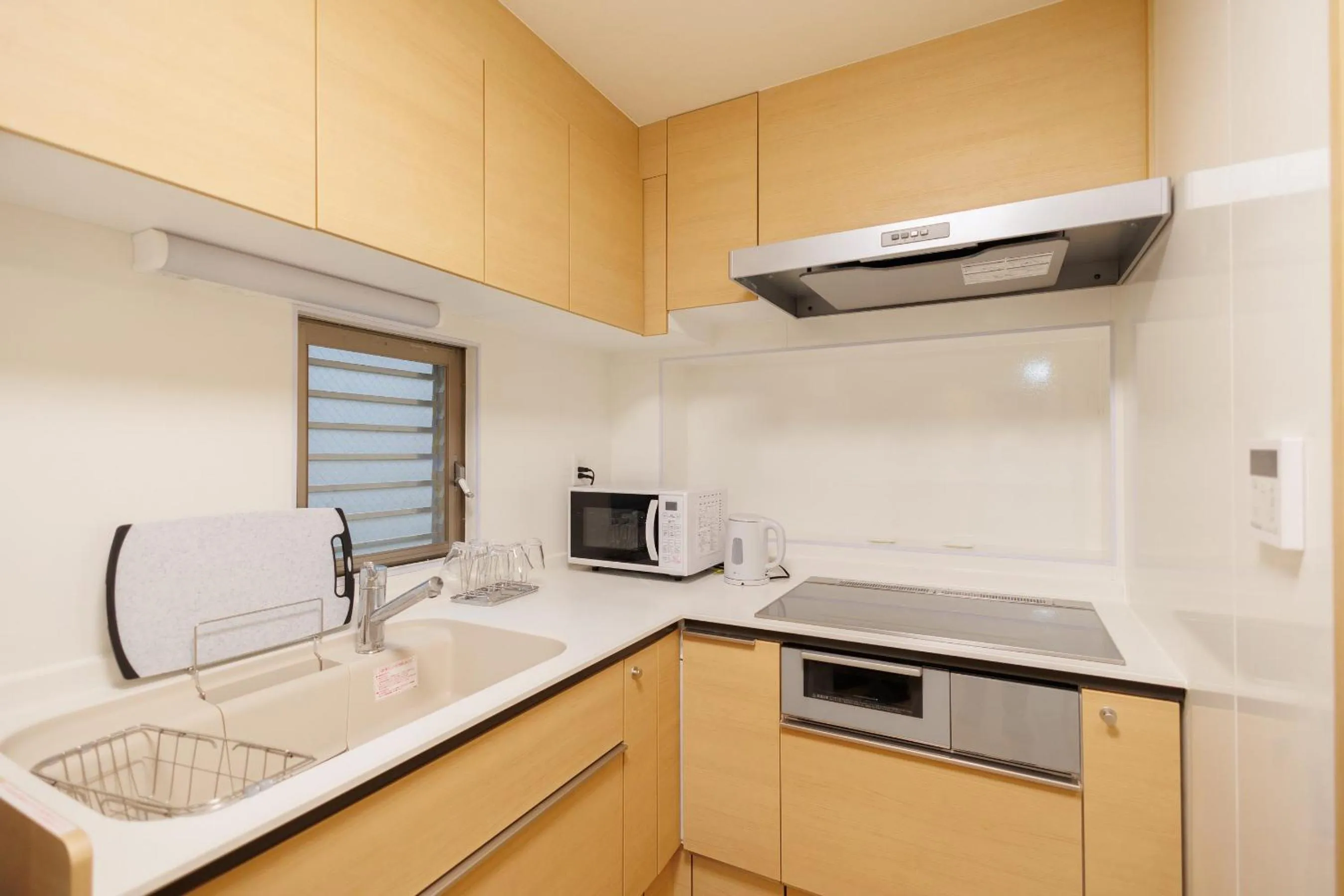 Kitchen or kitchenette in Hotaku HOTEL Akihabara