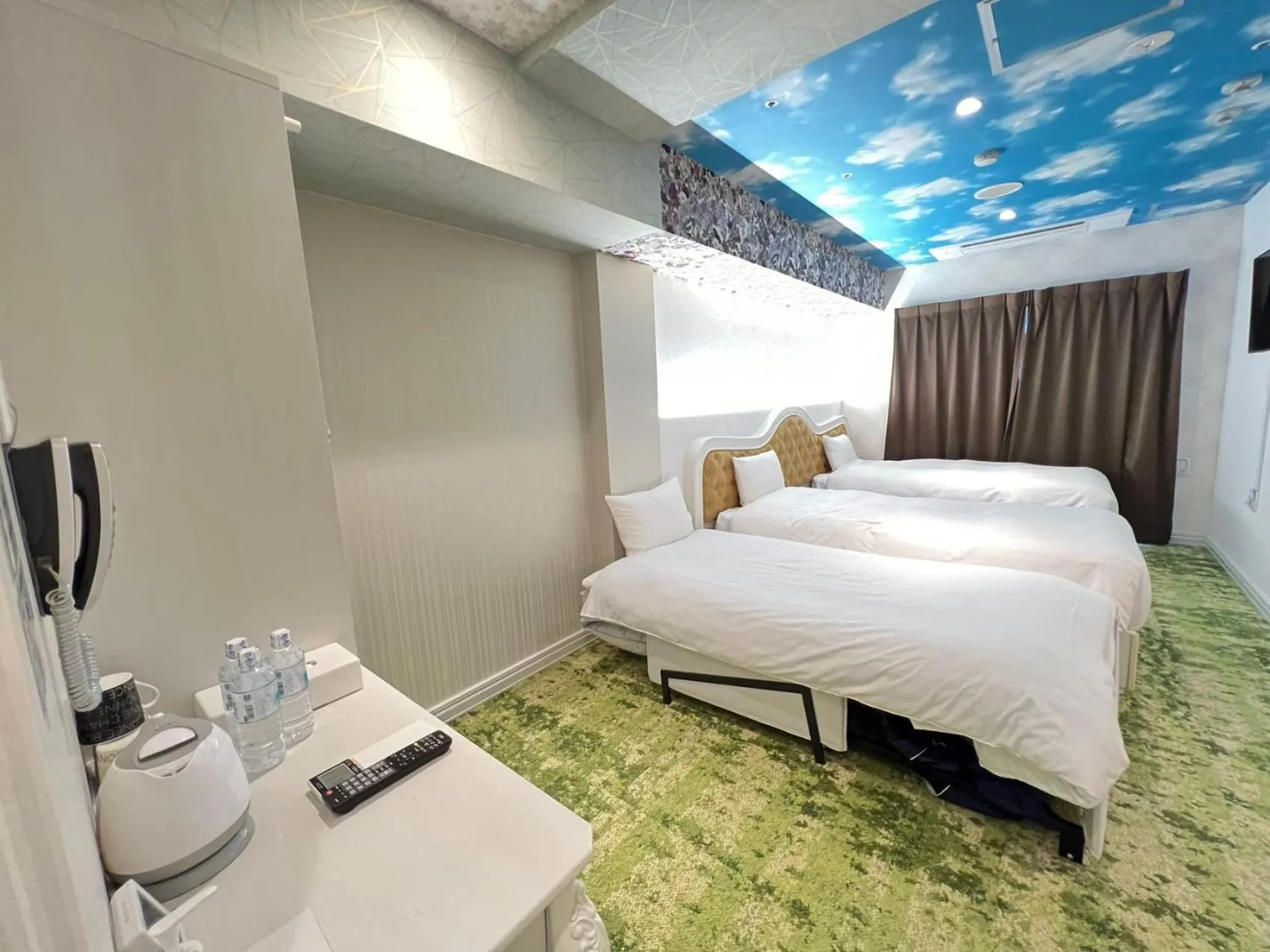 Bedroom, Bed in Hotaku HOTEL Akihabara