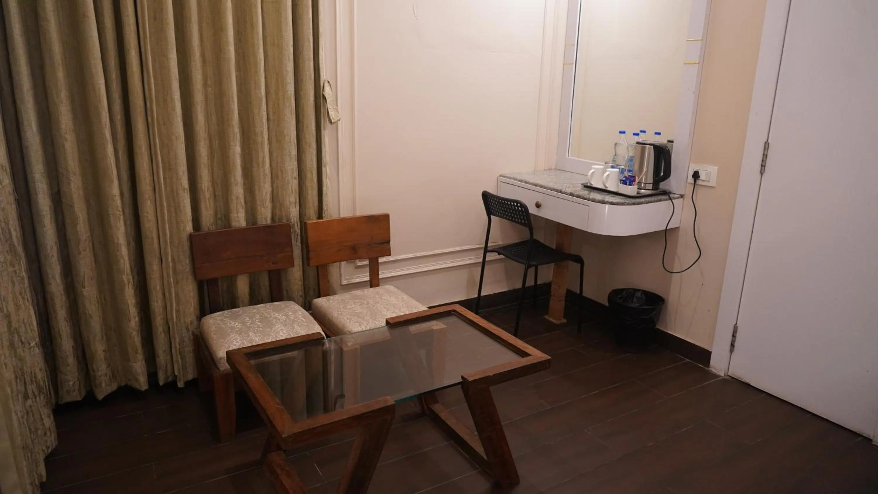 Coffee/tea facilities in HOTEL RIO BENARAS