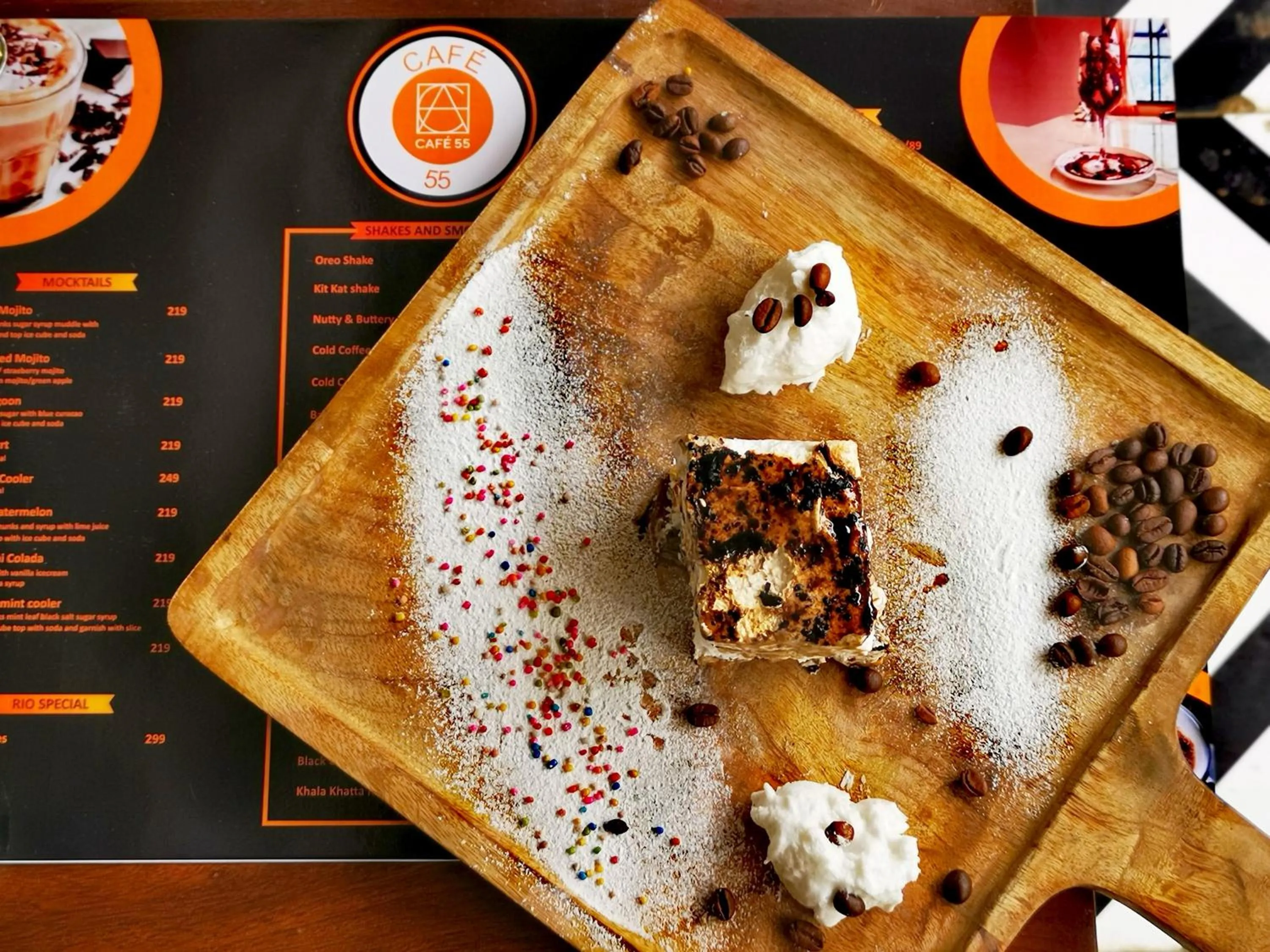 Food in HOTEL RIO BENARAS