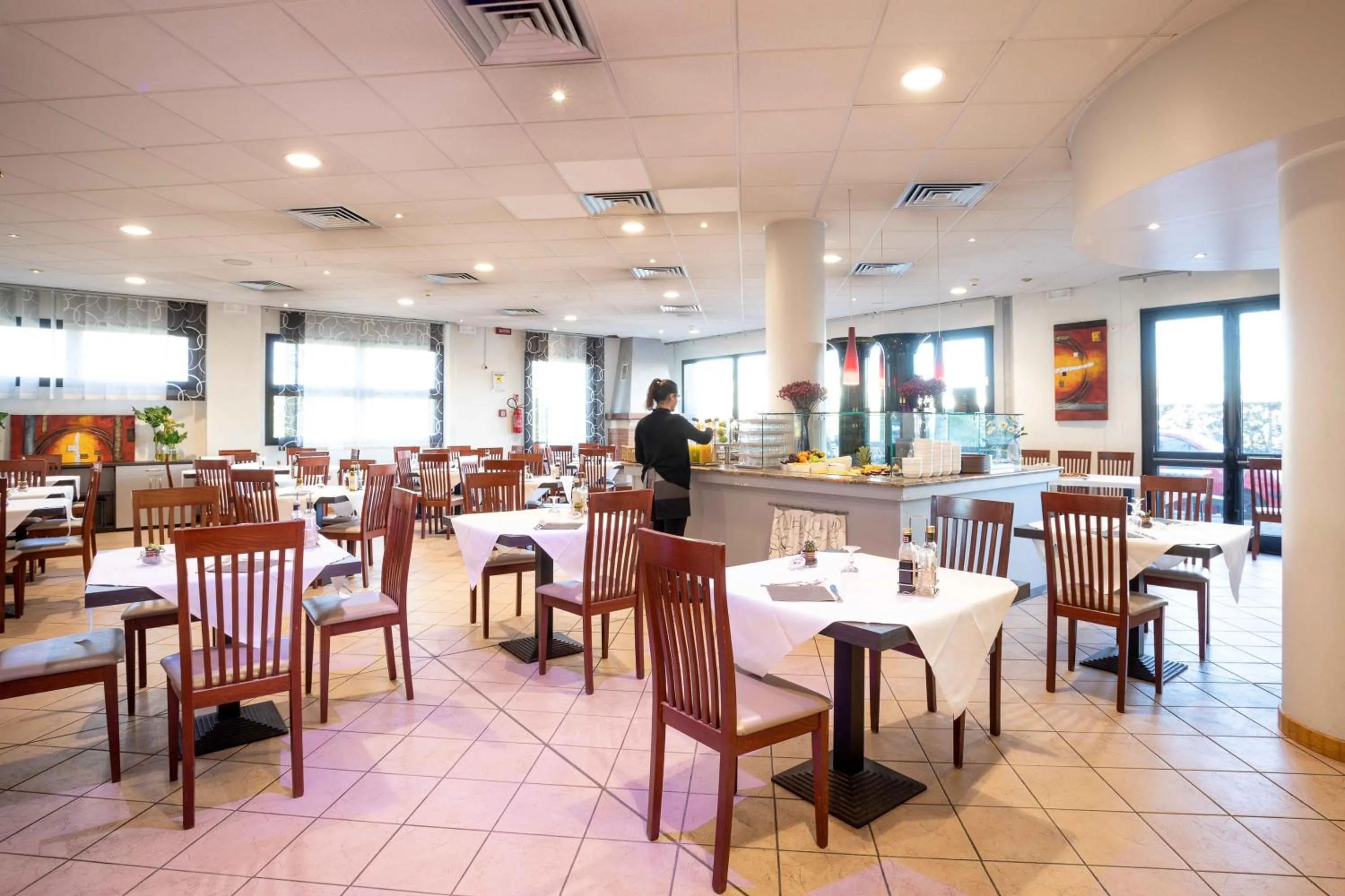 Restaurant/places to eat in Tulip Inn Padova