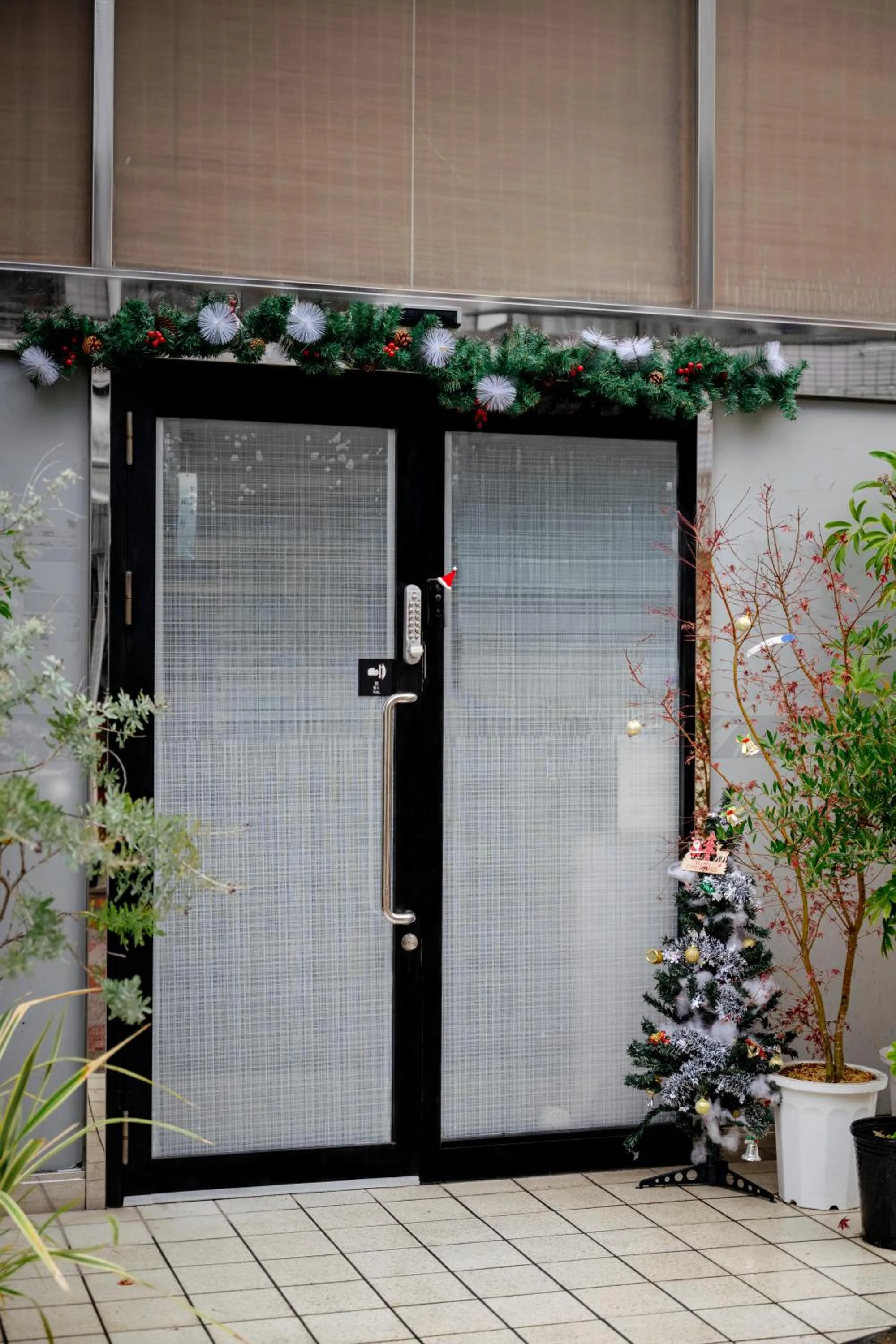 E JOY INN-West Shinjuku Branch