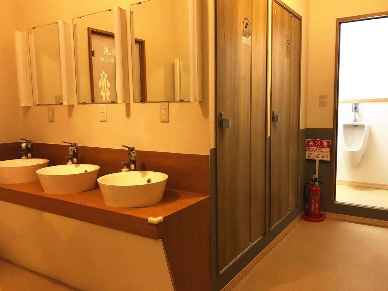 Toilet in E JOY INN-West Shinjuku Branch