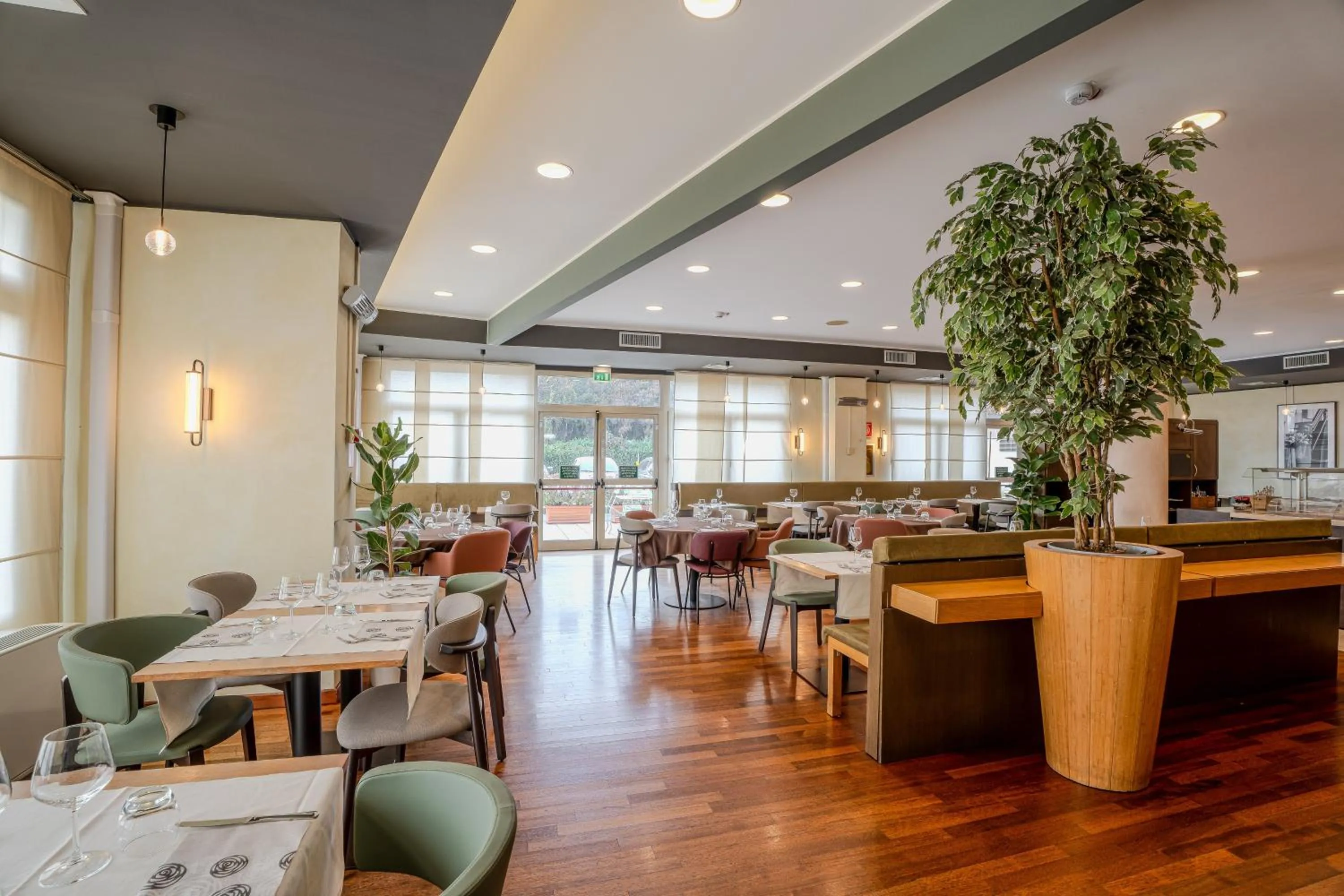 Restaurant/places to eat in Tulip Inn Turin West Rivoli