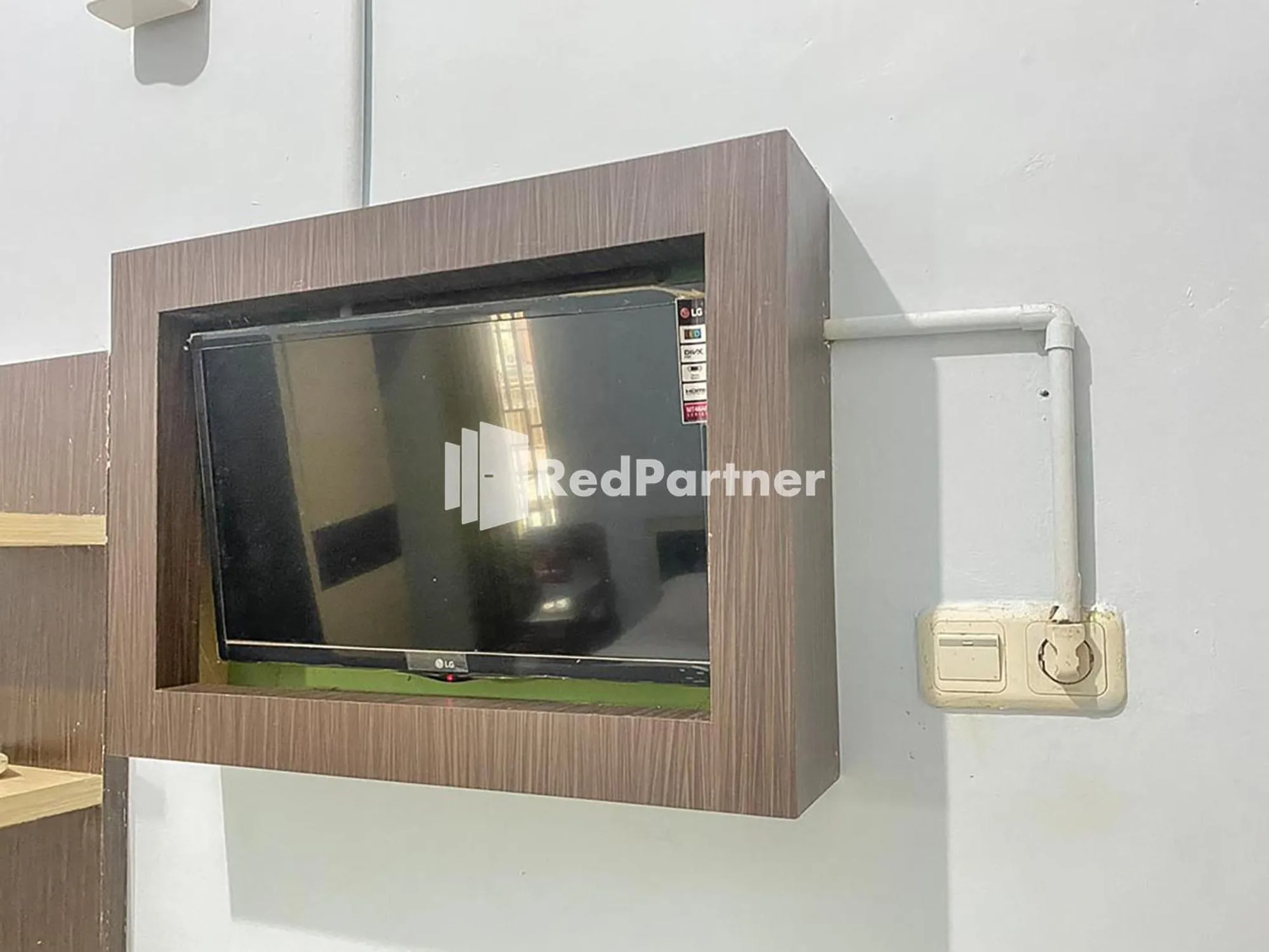 TV and multimedia in Homestay Tirtasari Pinrang City Center Mitra RedDoorz