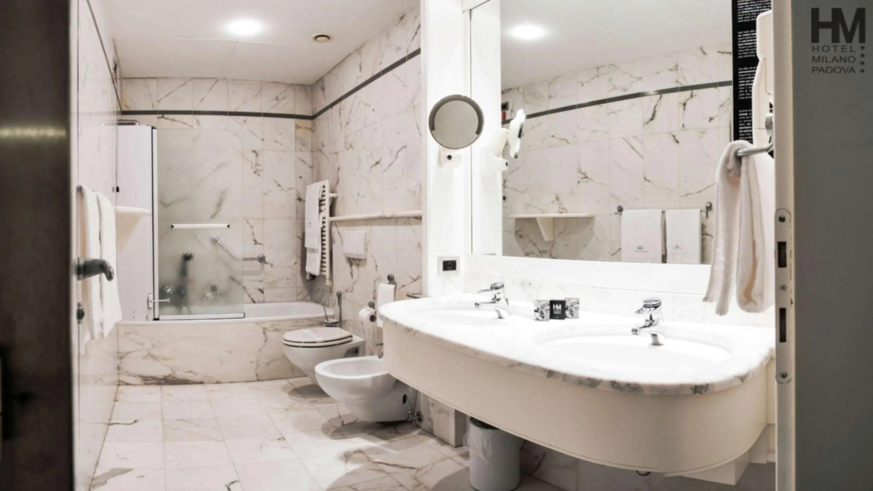 Bathroom in Sure Hotel by Best Western Milano