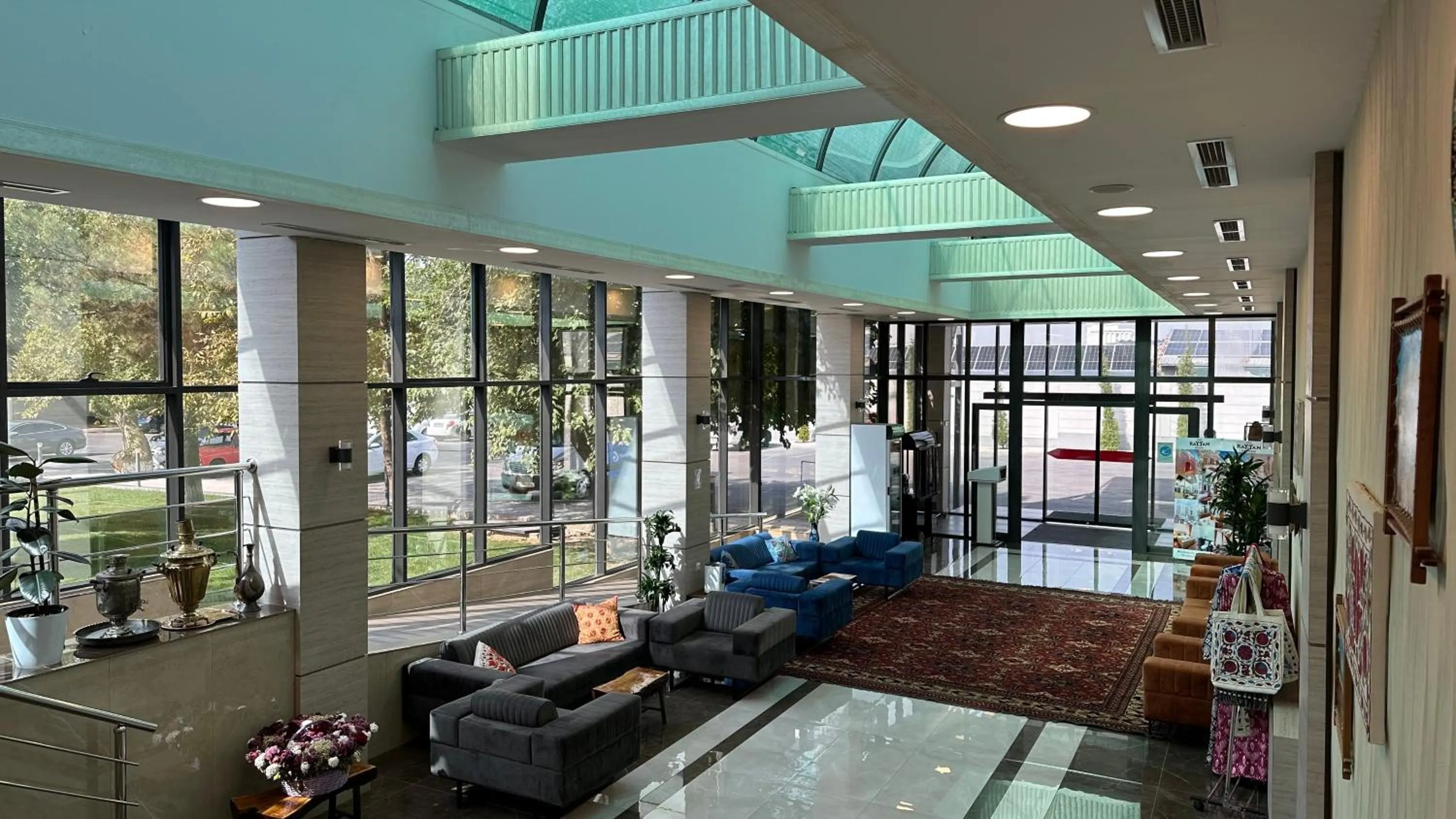 Lobby or reception in Rayyan Hotel & SPA Tashkent