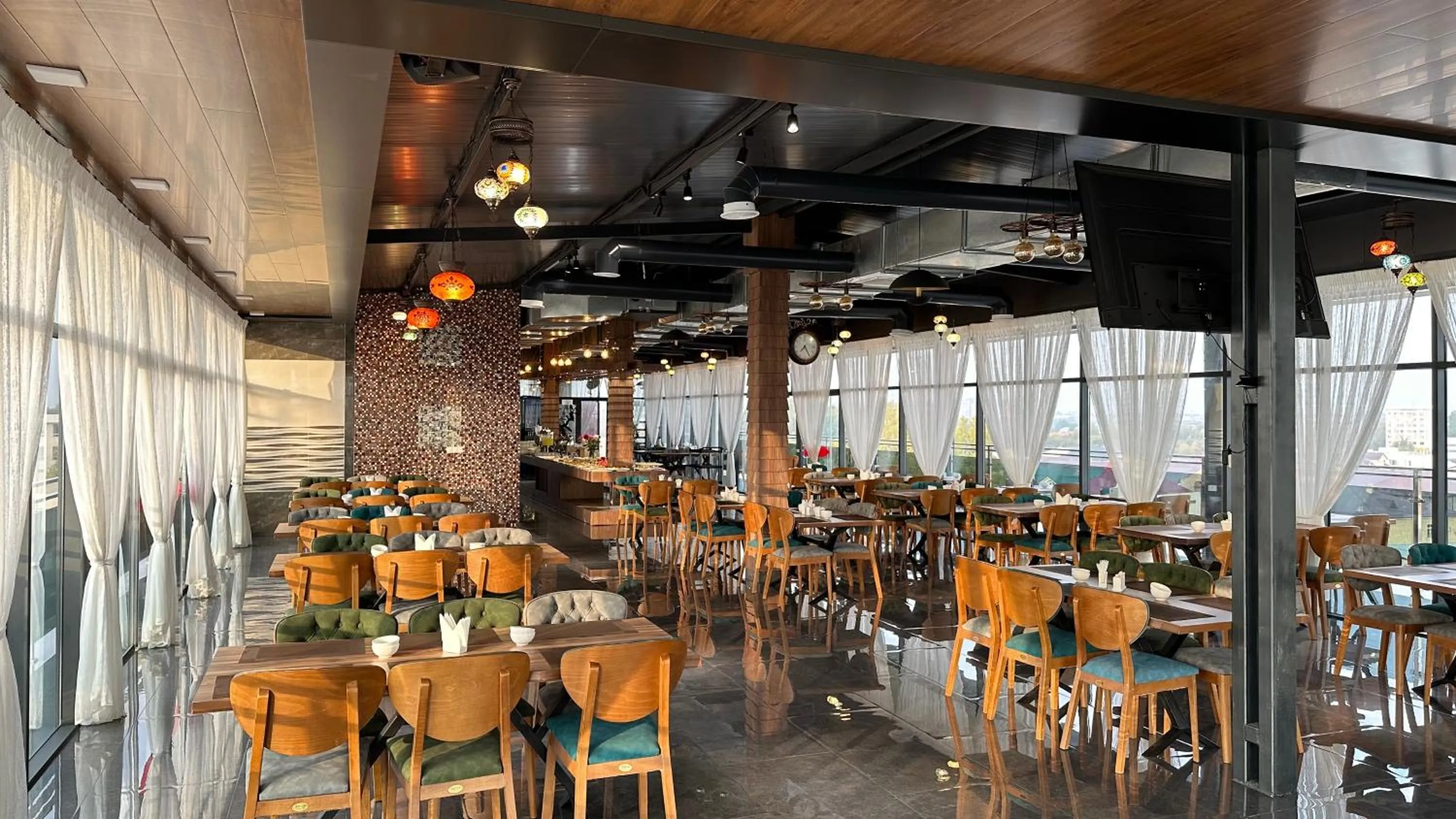 Restaurant/places to eat in Rayyan Hotel & SPA Tashkent